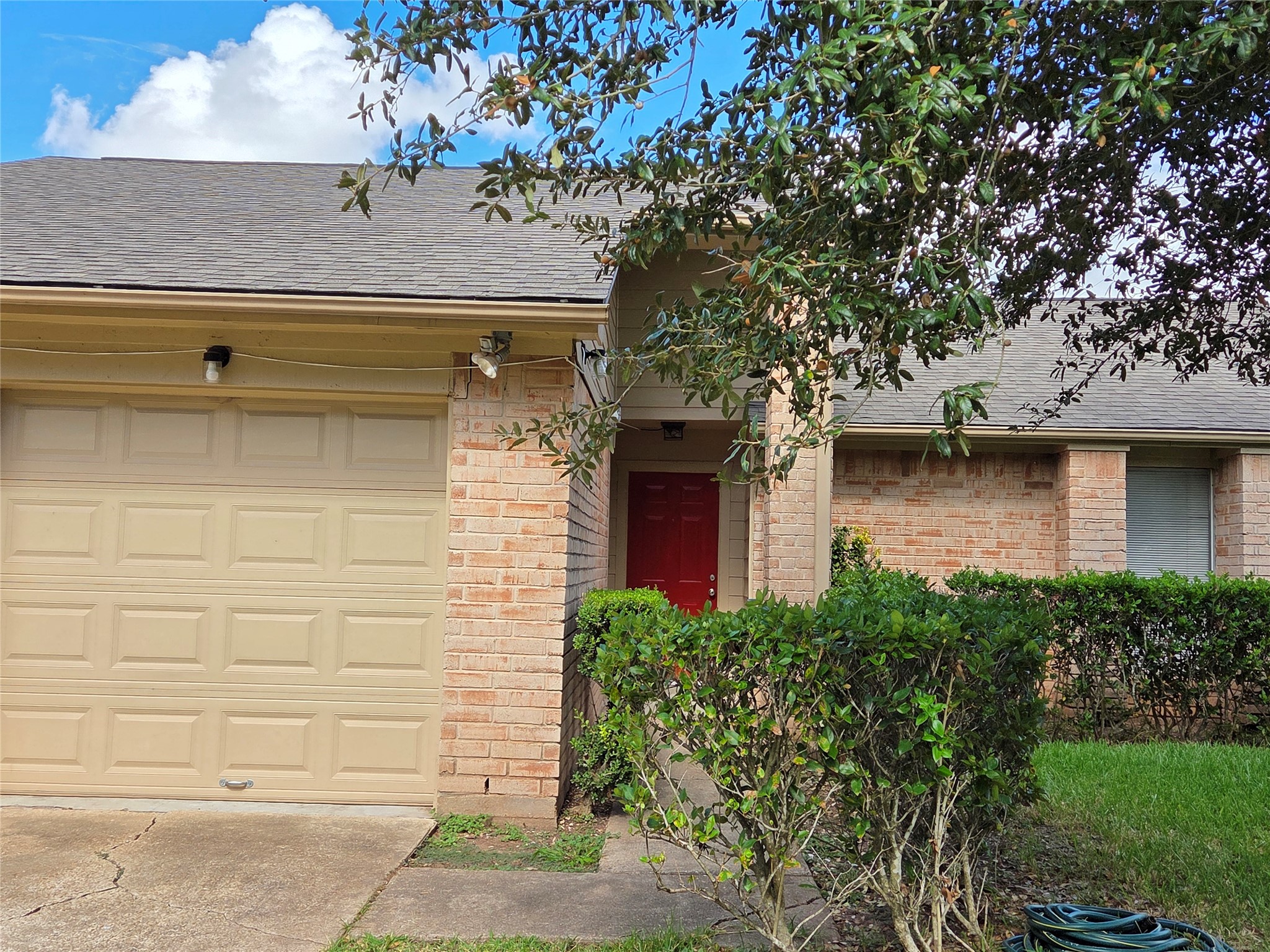 2743 Ferry Landing, Sugar Land, TX 77478