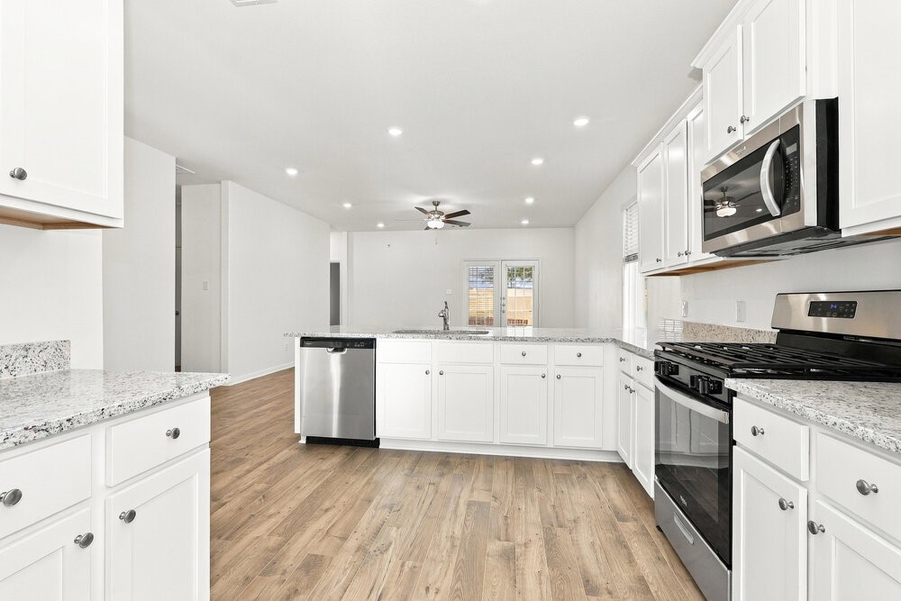 15547 Caramel Springs Drive, Conroe, TX 77303