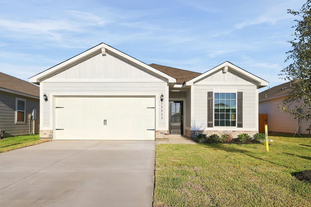 15547 Caramel Springs Drive, Conroe, TX 77303 15547 Caramel Springs Drive, Conroe, TX 77303