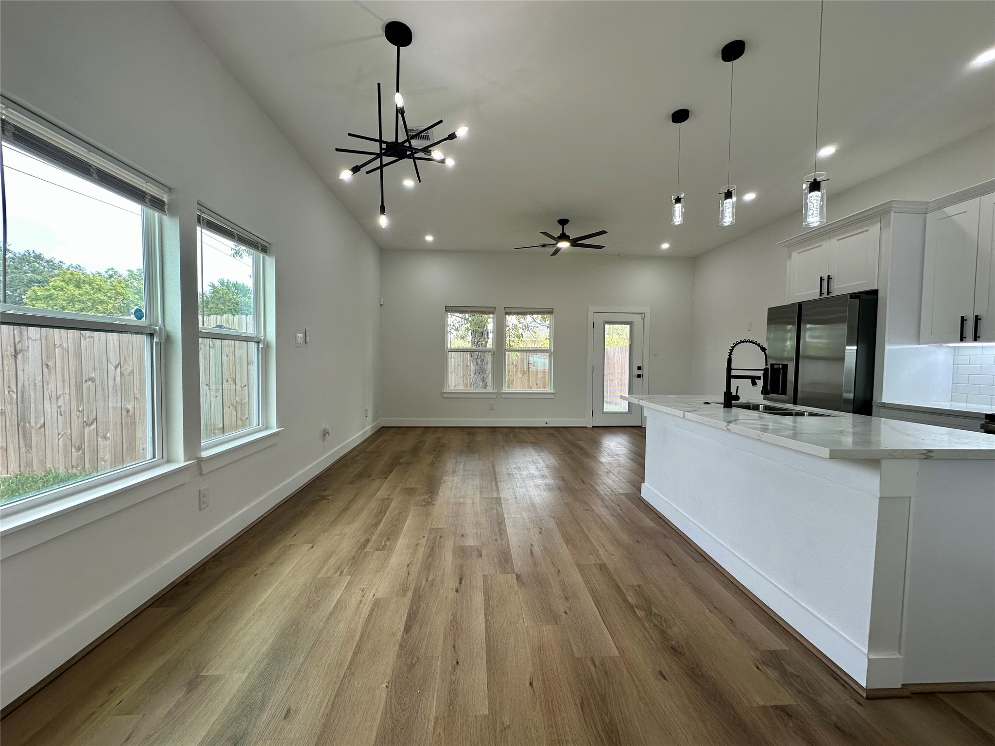 7546 Charlie Street, Houston, TX 77088