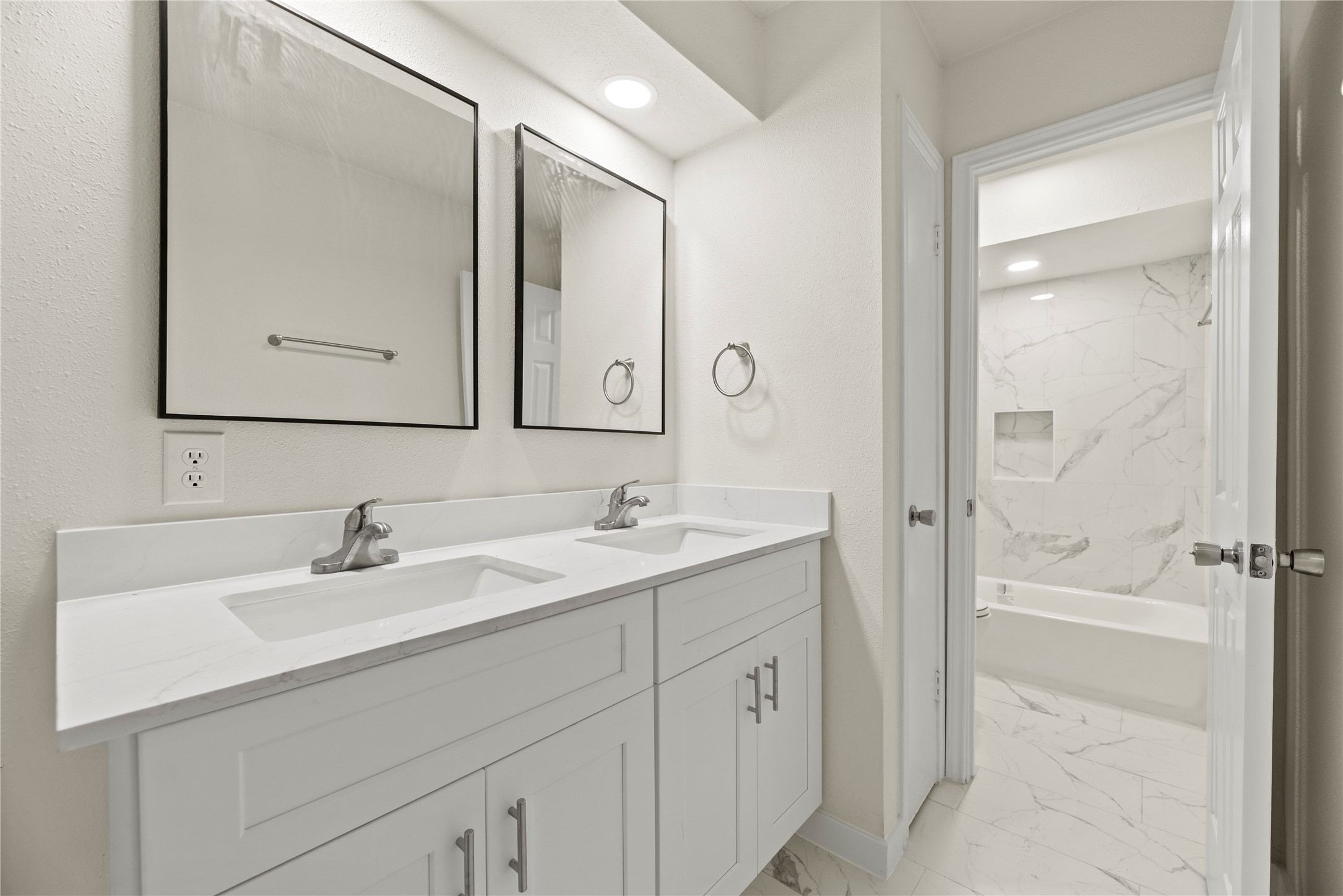 Shared Bathroom for bedrooms 3 and 4