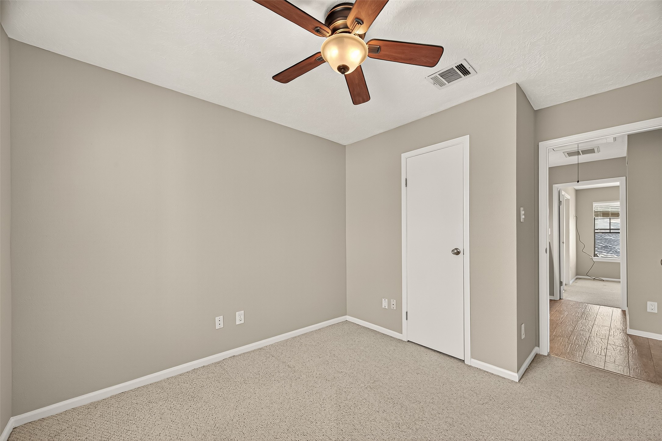 16826 Holly Trail Drive, Houston, TX 77058