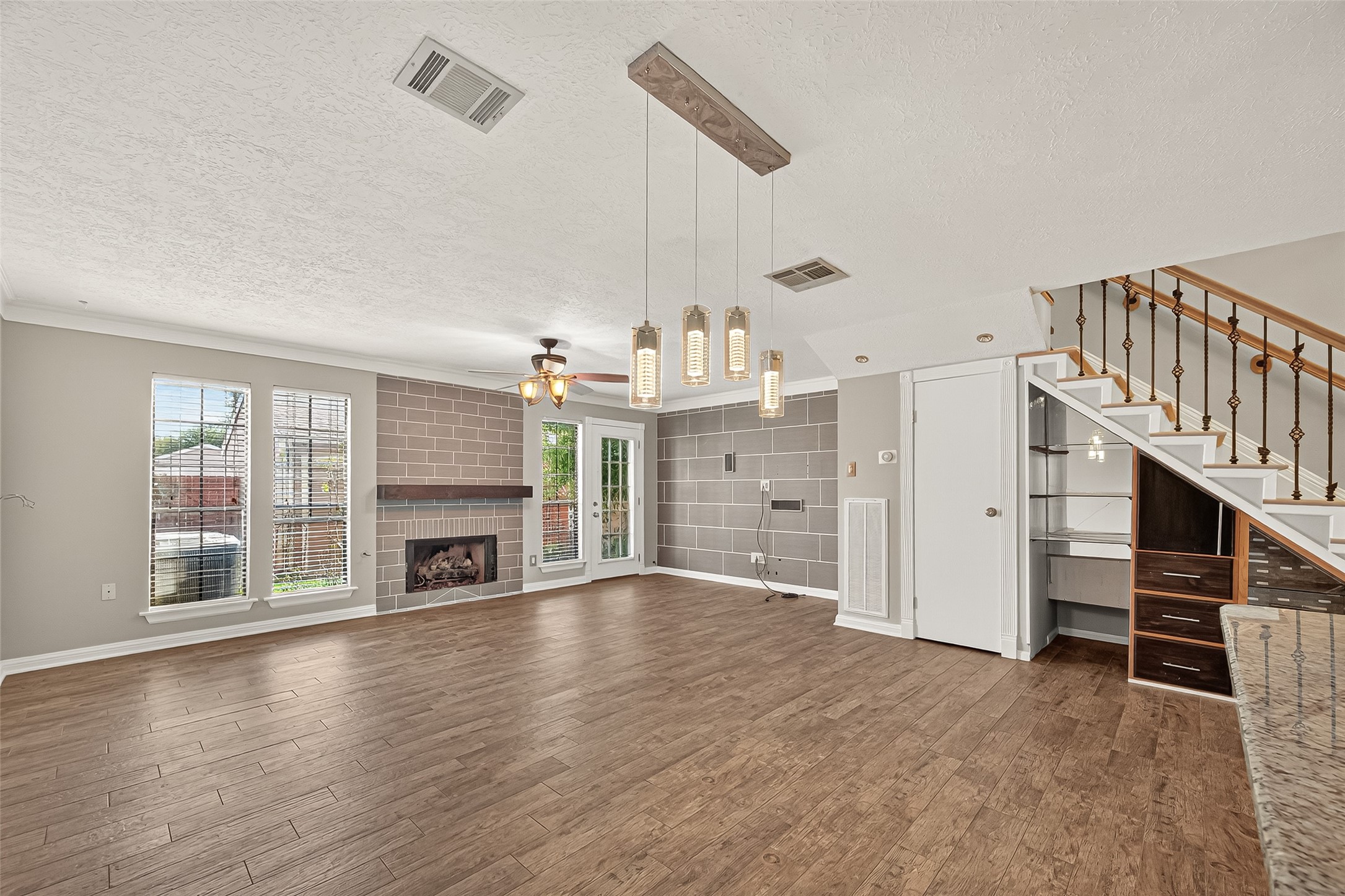 16826 Holly Trail Drive, Houston, TX 77058