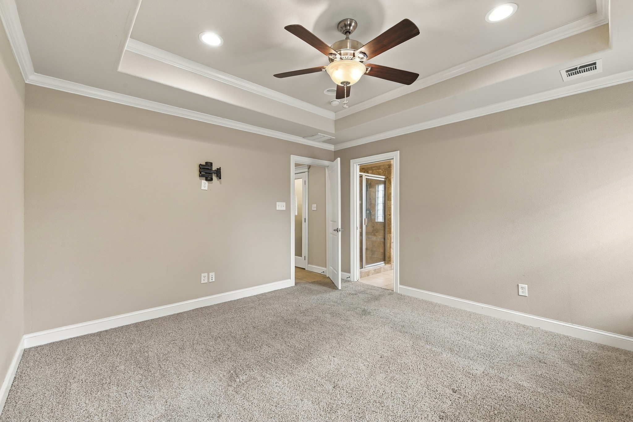 4267 Hollow Stone Drive, College Station, TX 77845