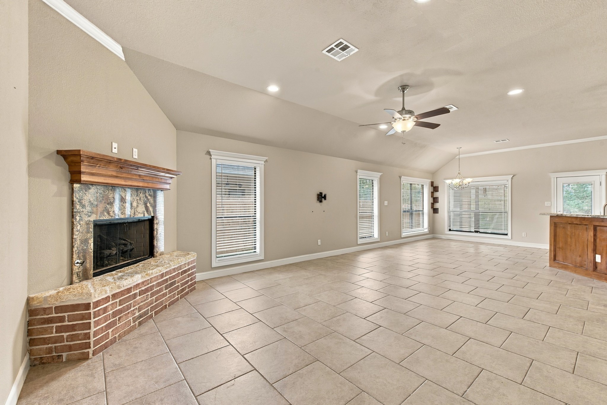 4267 Hollow Stone Drive, College Station, TX 77845