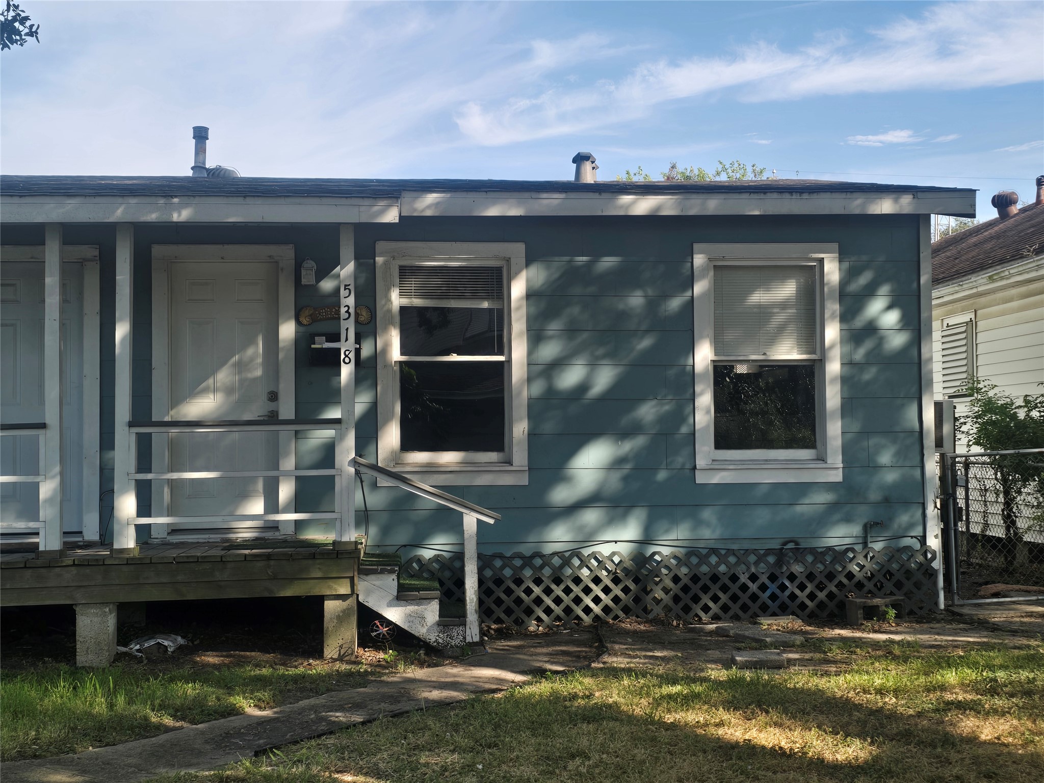 5318 Avenue P 1/2, Galveston, TX 77551