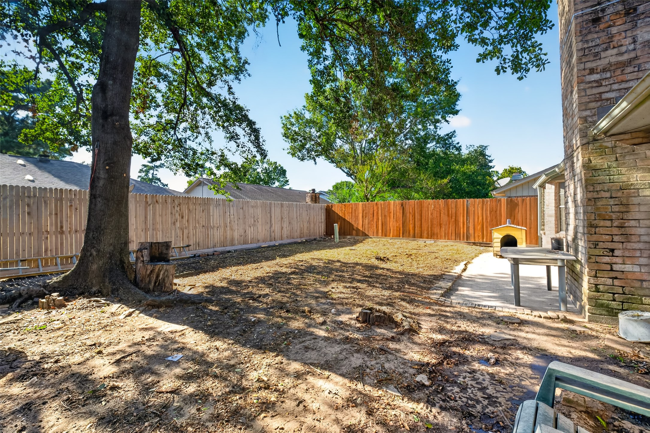 16211 Brinkwood Drive, Houston, TX 77090