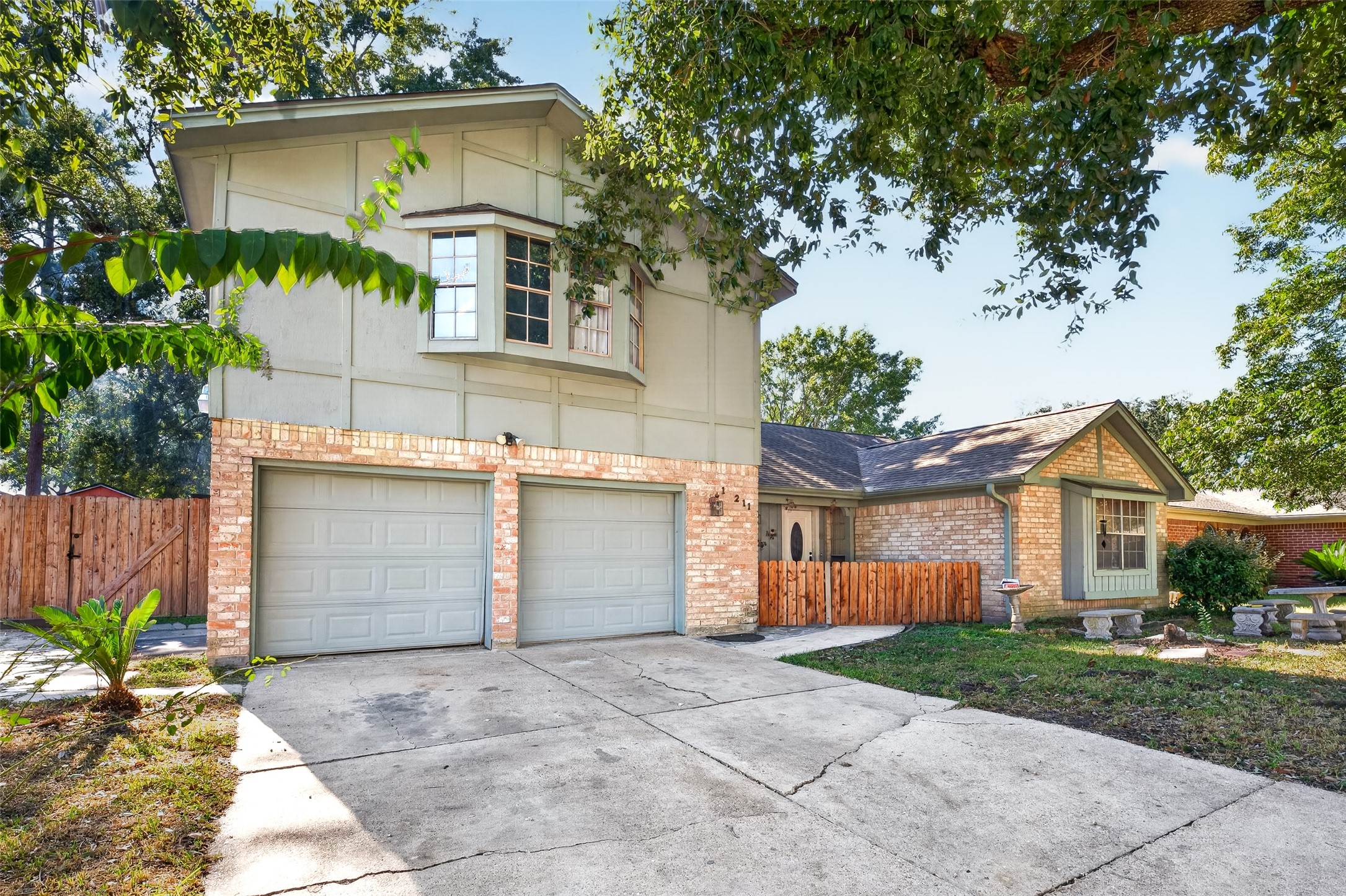 16211 Brinkwood Drive, Houston, TX 77090