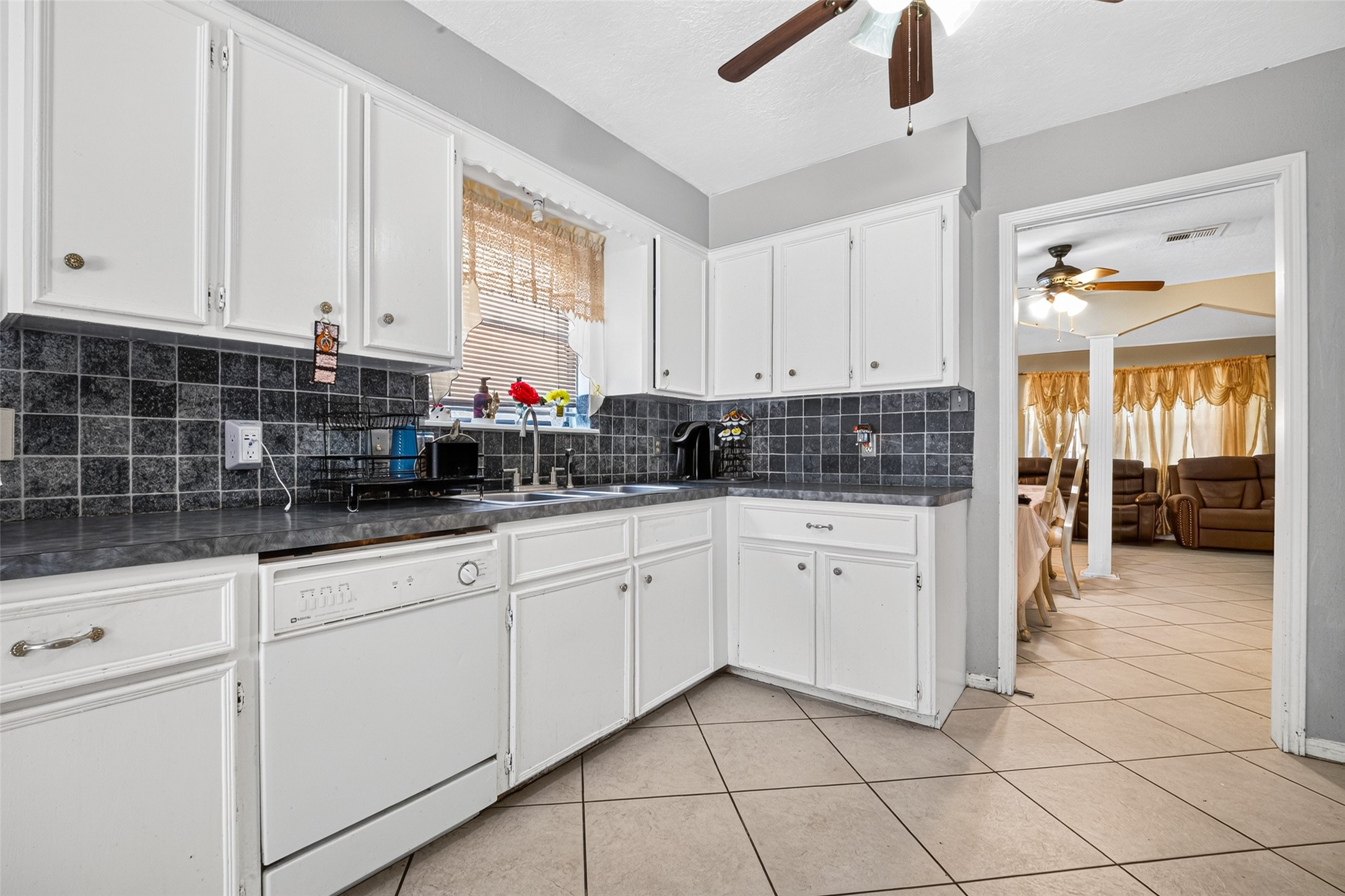 16211 Brinkwood Drive, Houston, TX 77090