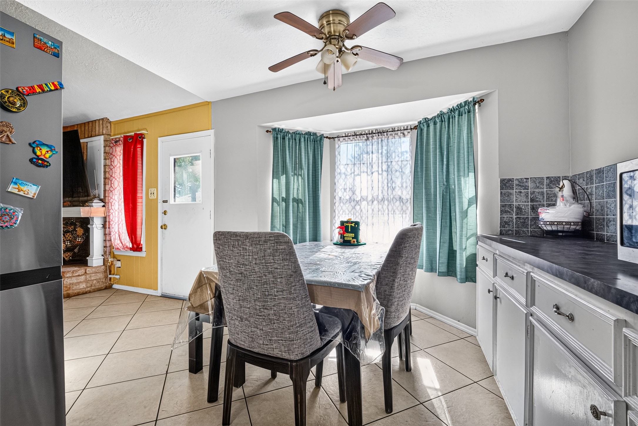 16211 Brinkwood Drive, Houston, TX 77090