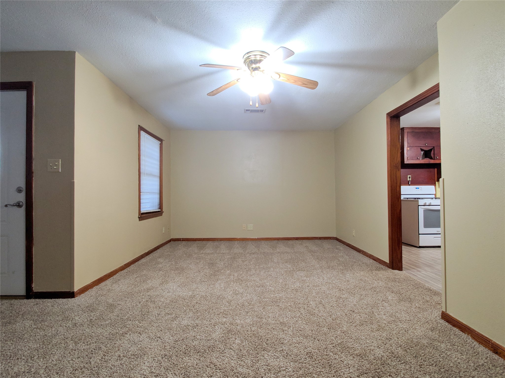 1717 Hawthorne Street, La Marque, TX 77568