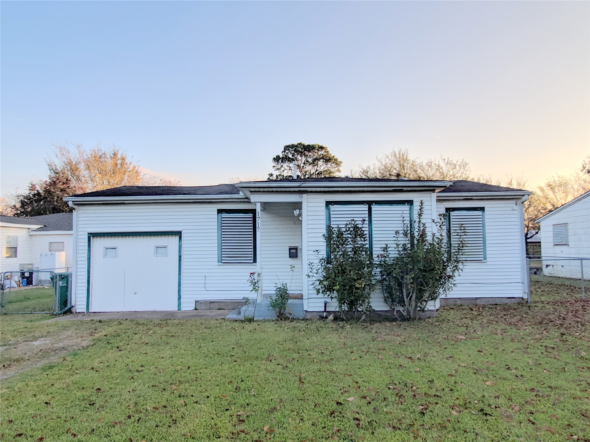1717 Hawthorne Street, La Marque, TX 77568