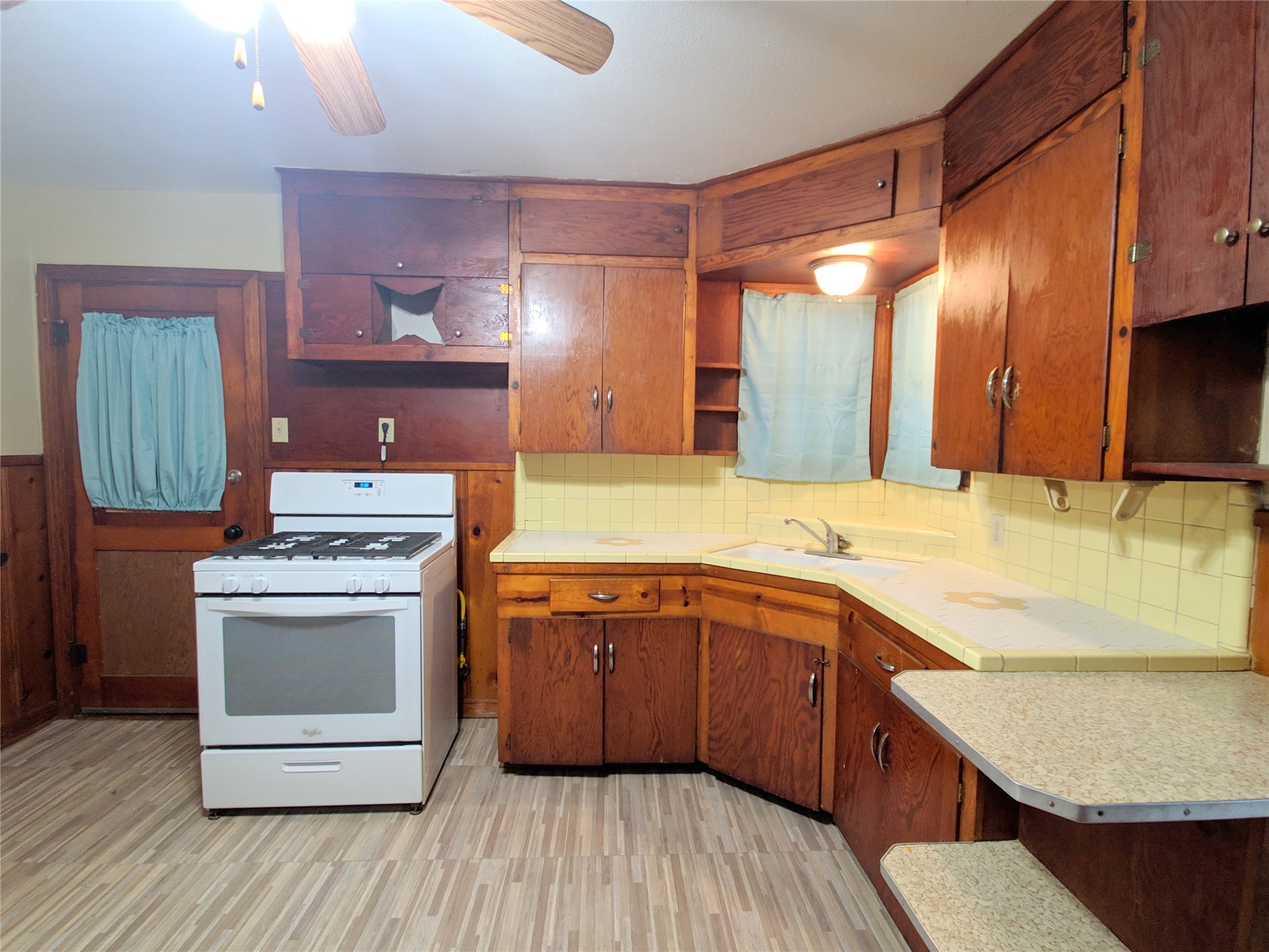 1717 Hawthorne Street, La Marque, TX 77568