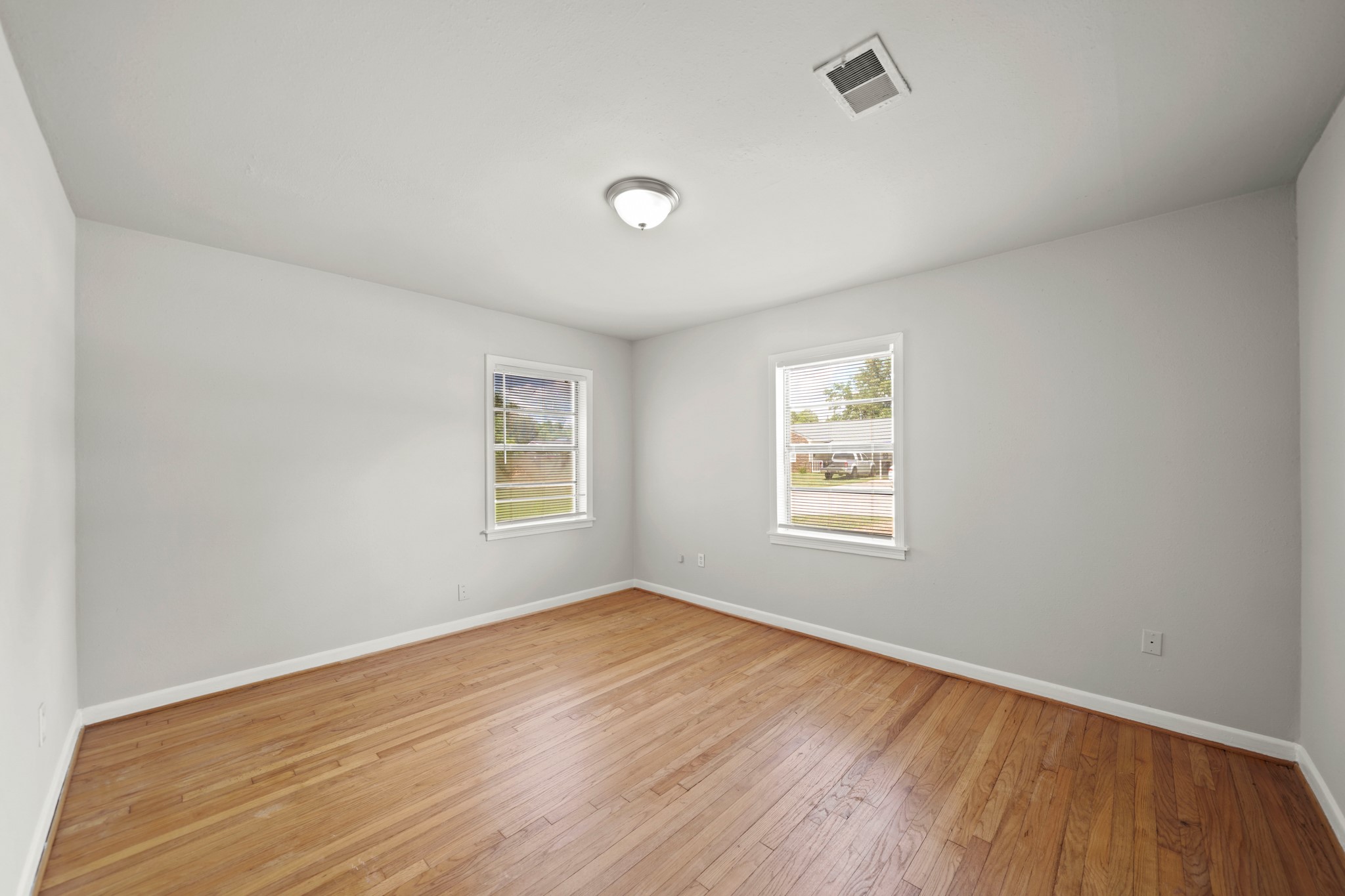 500 N Circle Drive, Baytown, TX 77520 500 N Circle Drive, Baytown, TX 77520