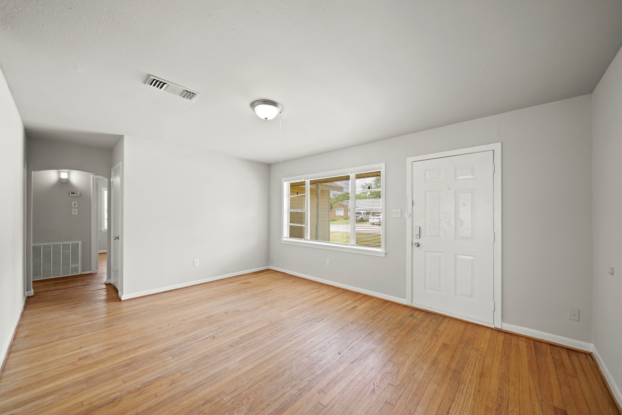 500 N Circle Drive, Baytown, TX 77520 500 N Circle Drive, Baytown, TX 77520