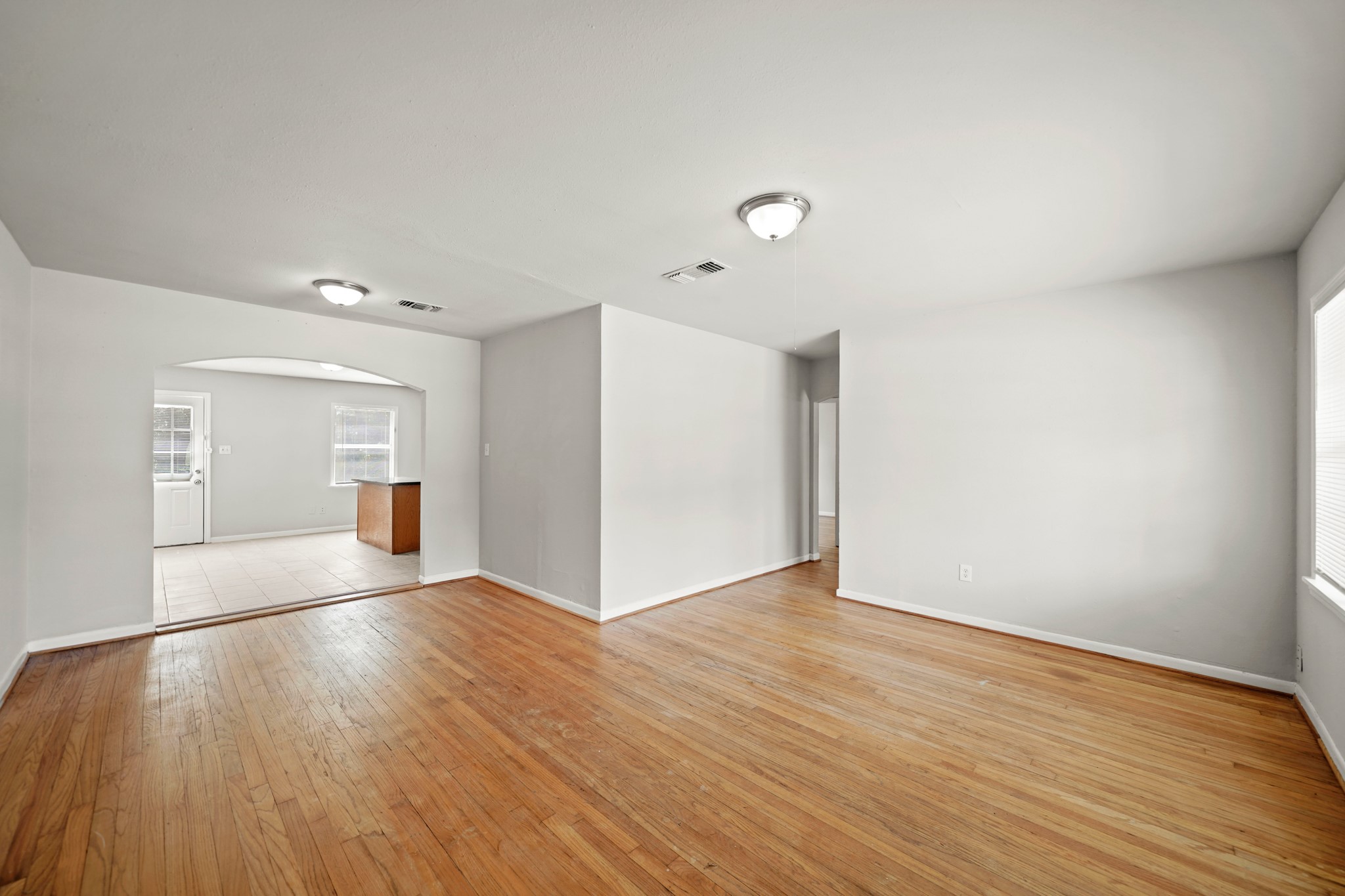 500 N Circle Drive, Baytown, TX 77520 500 N Circle Drive, Baytown, TX 77520
