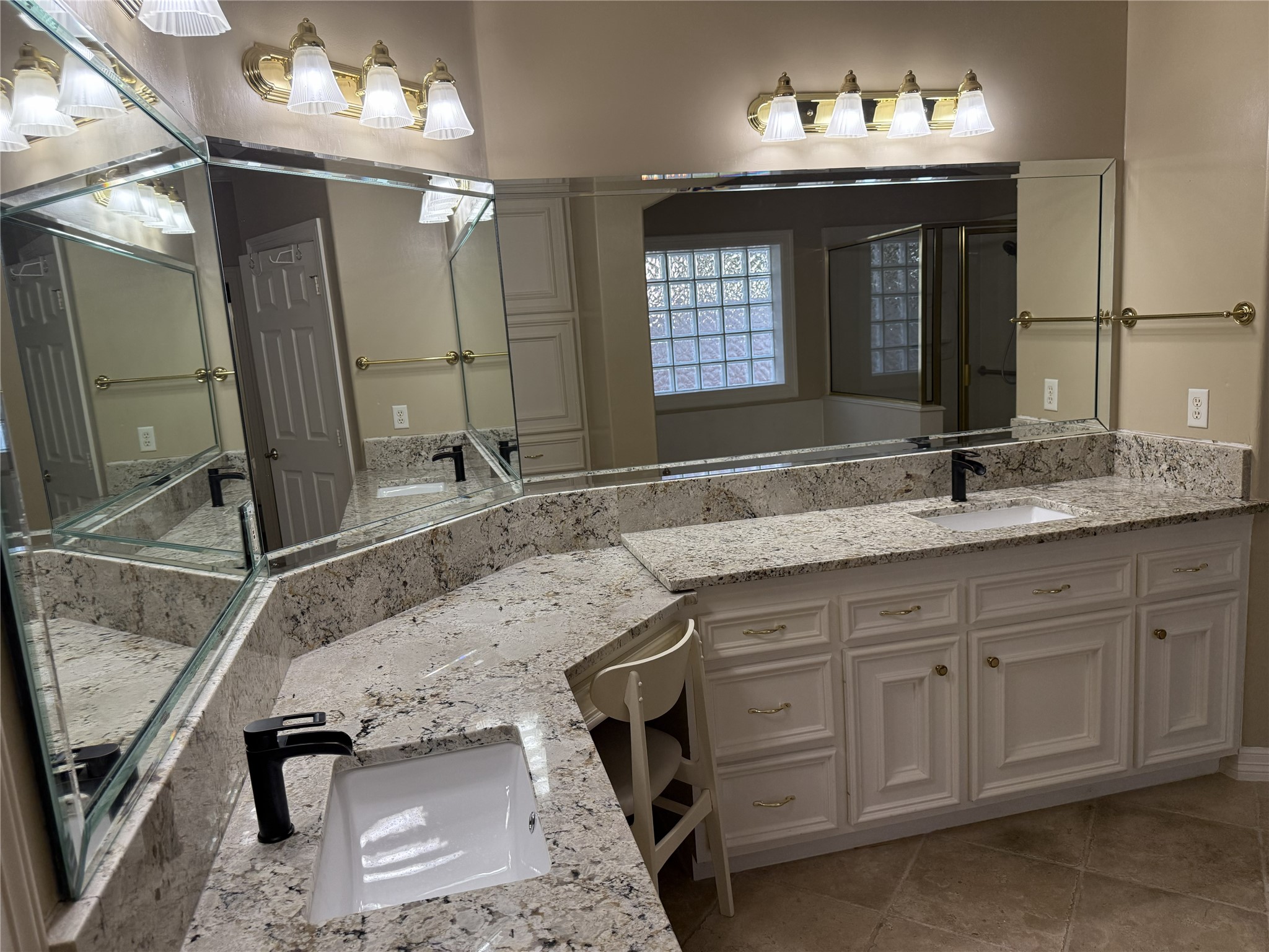 3115 Evergreen Oak Drive, Houston, TX 77068