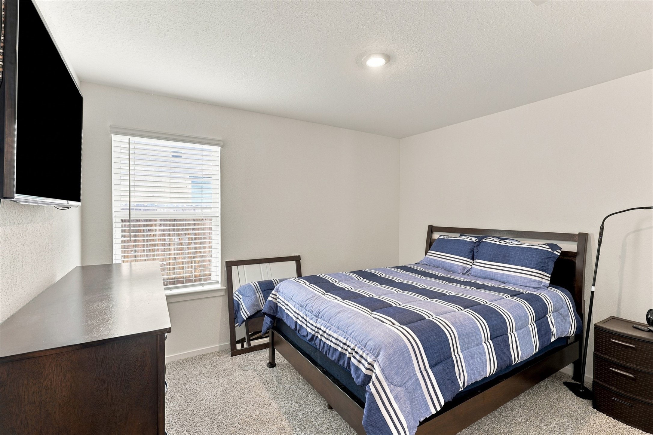 Bedroom2