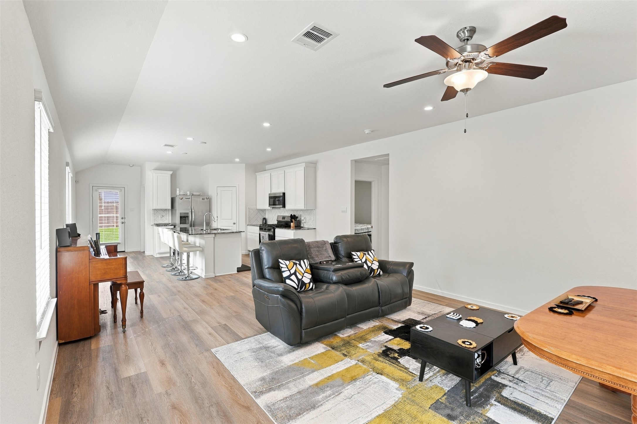 7902 Lavender Jade Drive, Rosharon, TX 77583