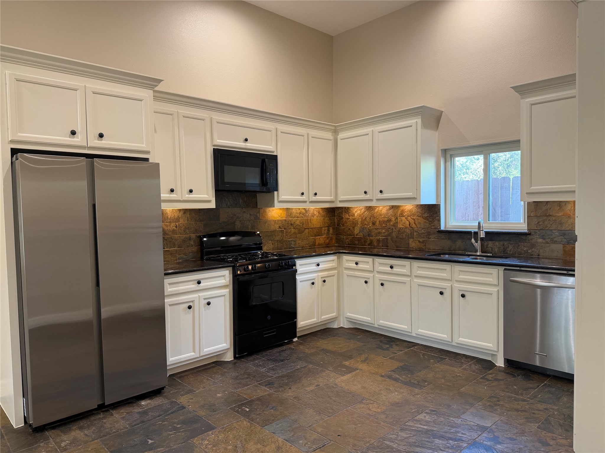 1014 Roxella Street, #B, Houston, TX 77076