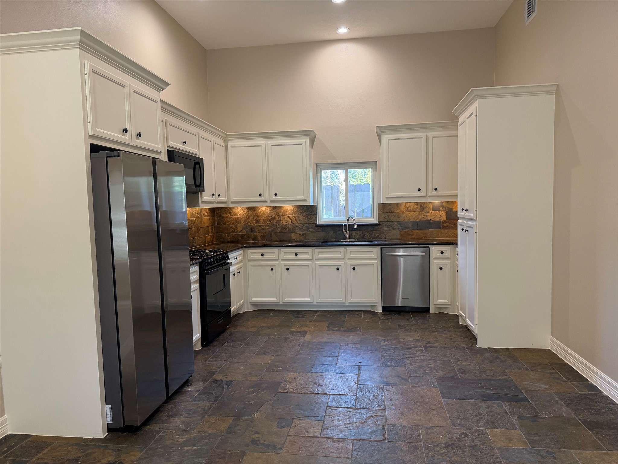 1014 Roxella Street, #B, Houston, TX 77076