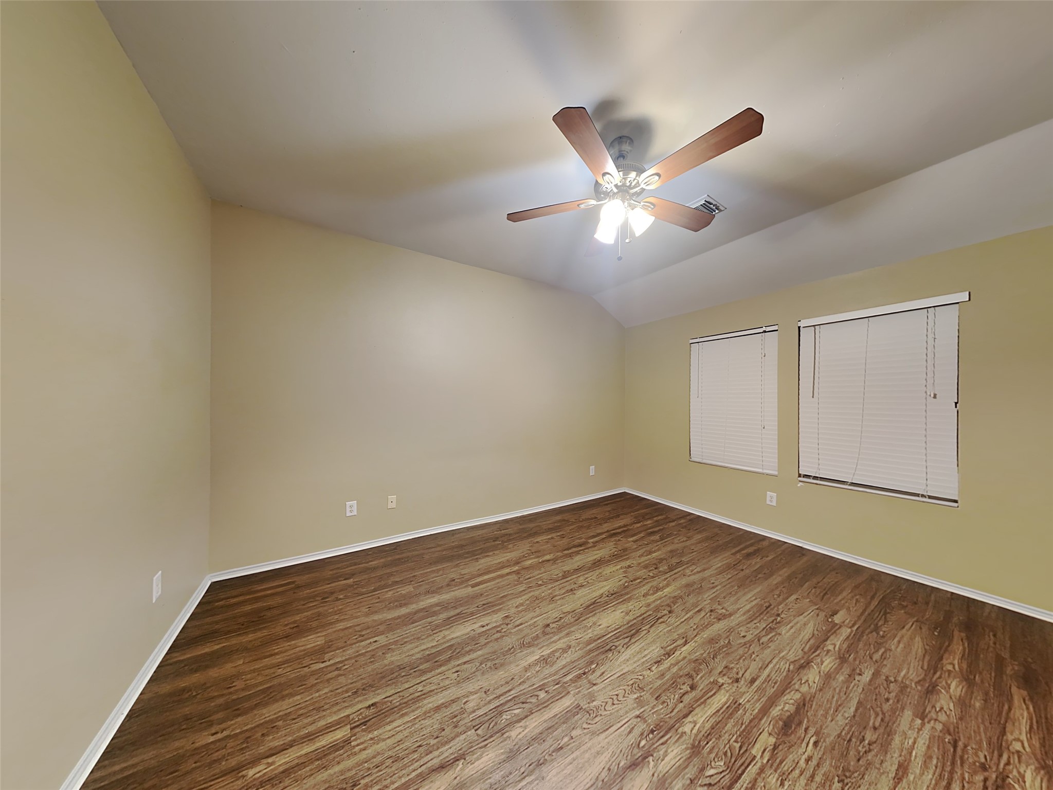 9310 Fillmont Lane, Houston, TX 77044