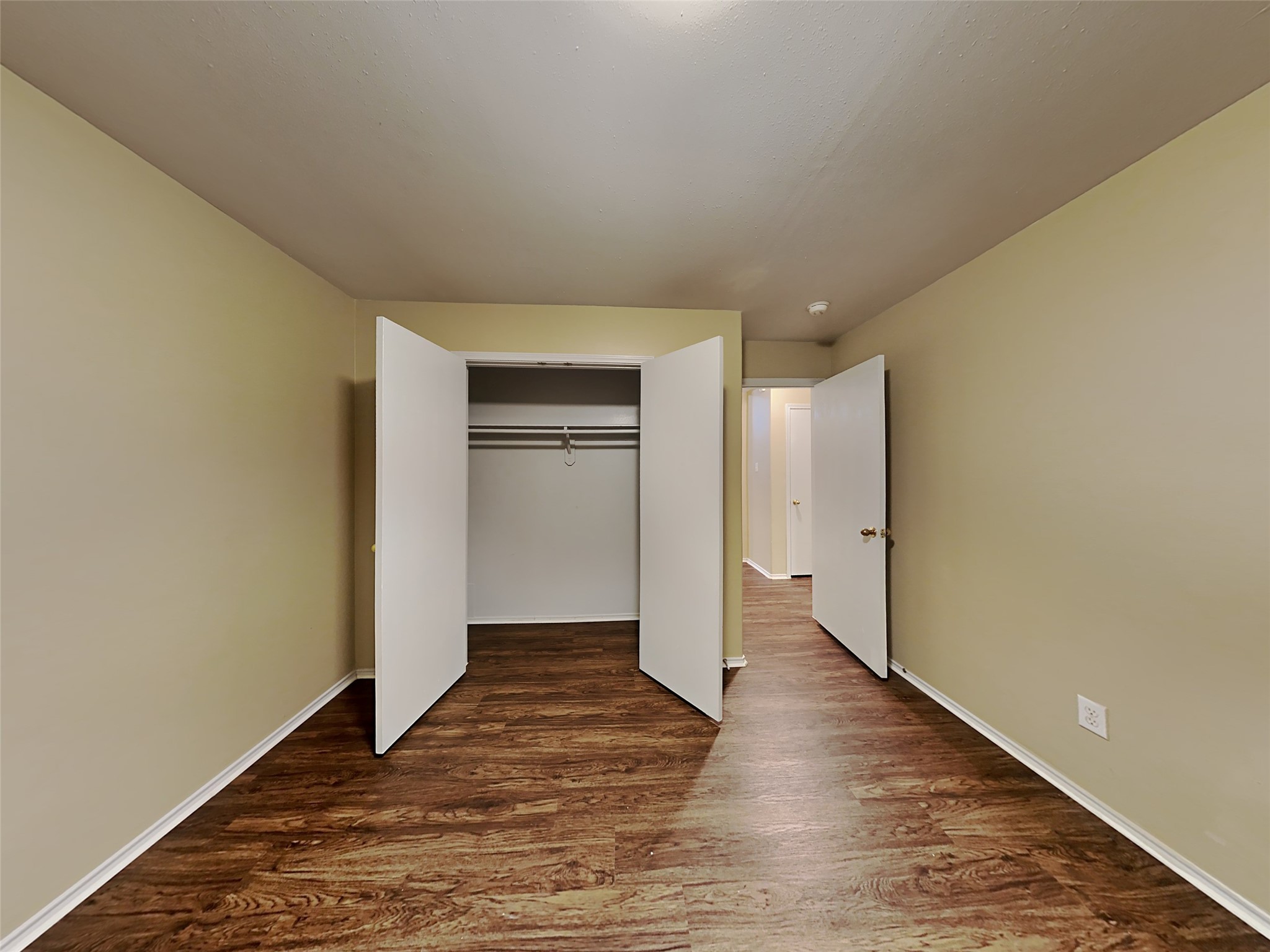 9310 Fillmont Lane, Houston, TX 77044