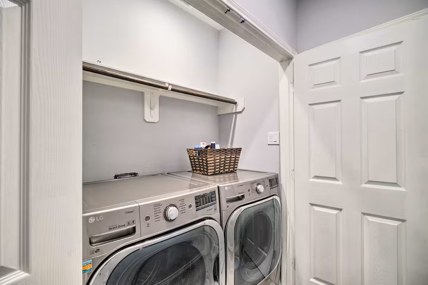 4211 New Orleans Street, Houston, TX 77020