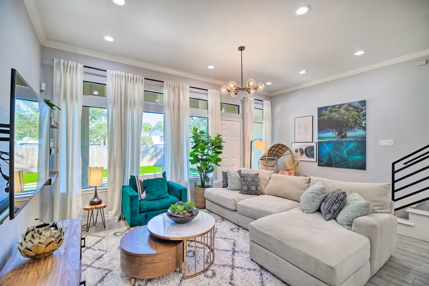 4211 New Orleans Street, Houston, TX 77020