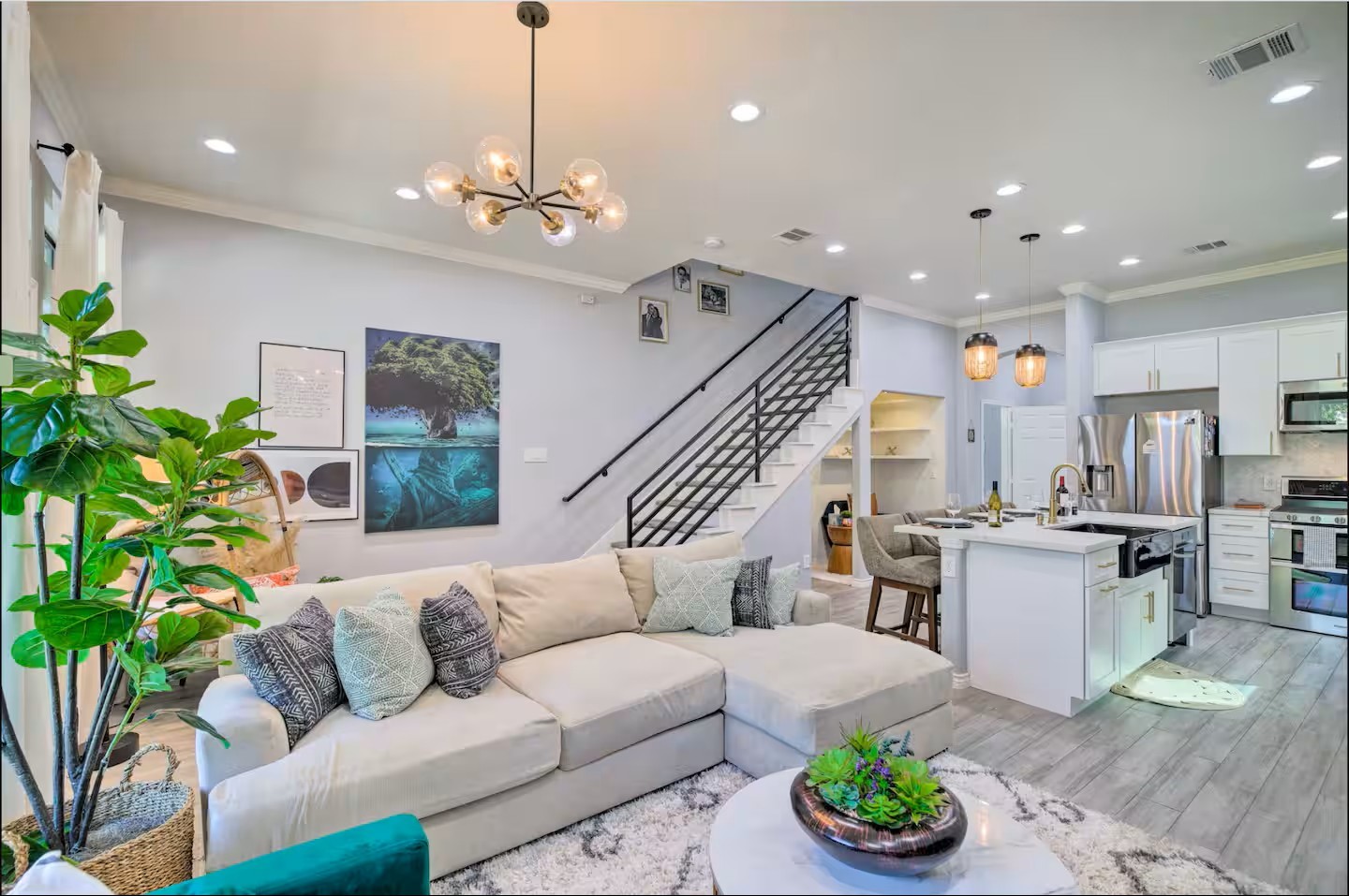 4211 New Orleans Street, Houston, TX 77020