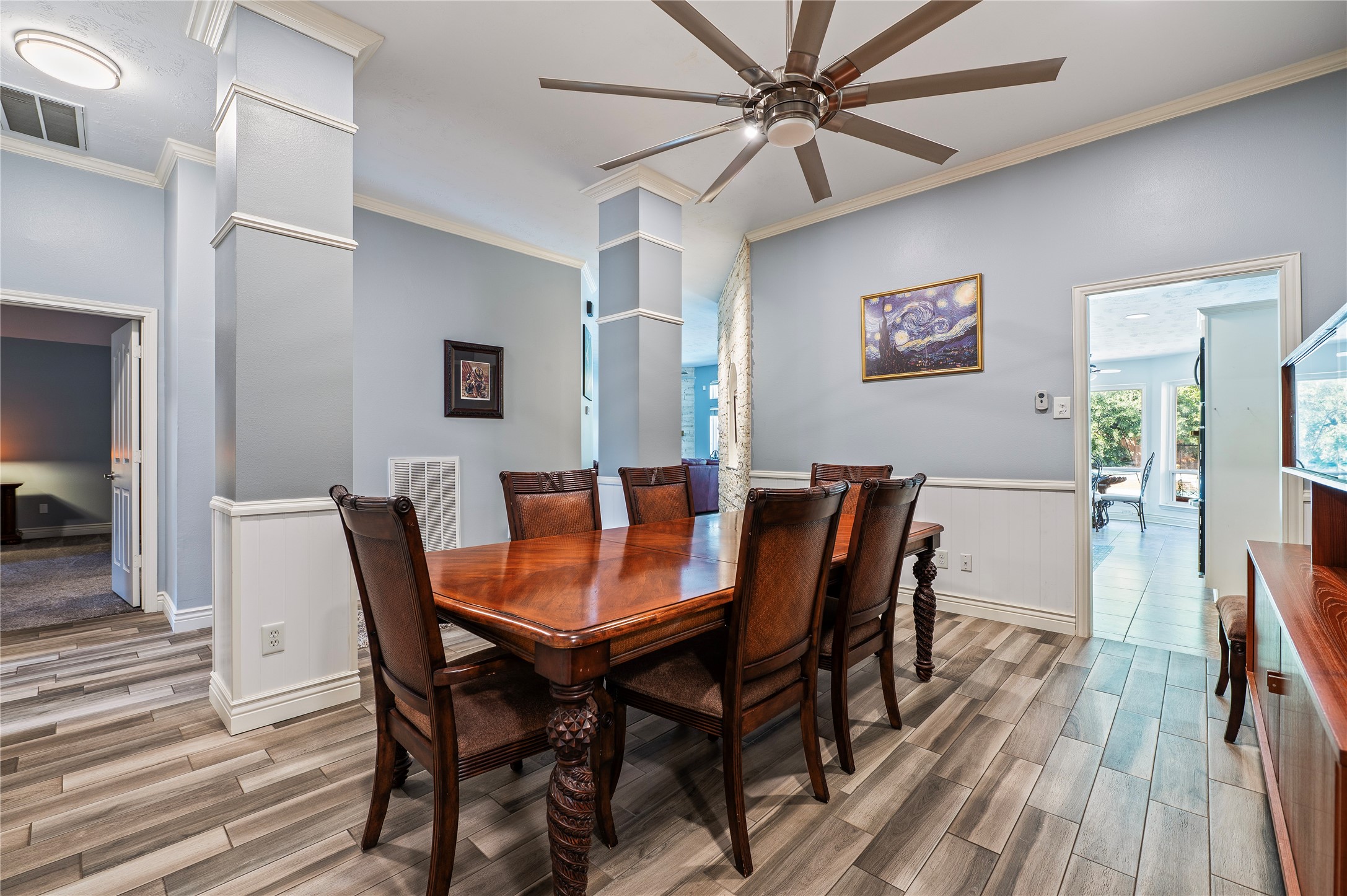 505 Twin Pines Drive, Friendswood, TX 77546