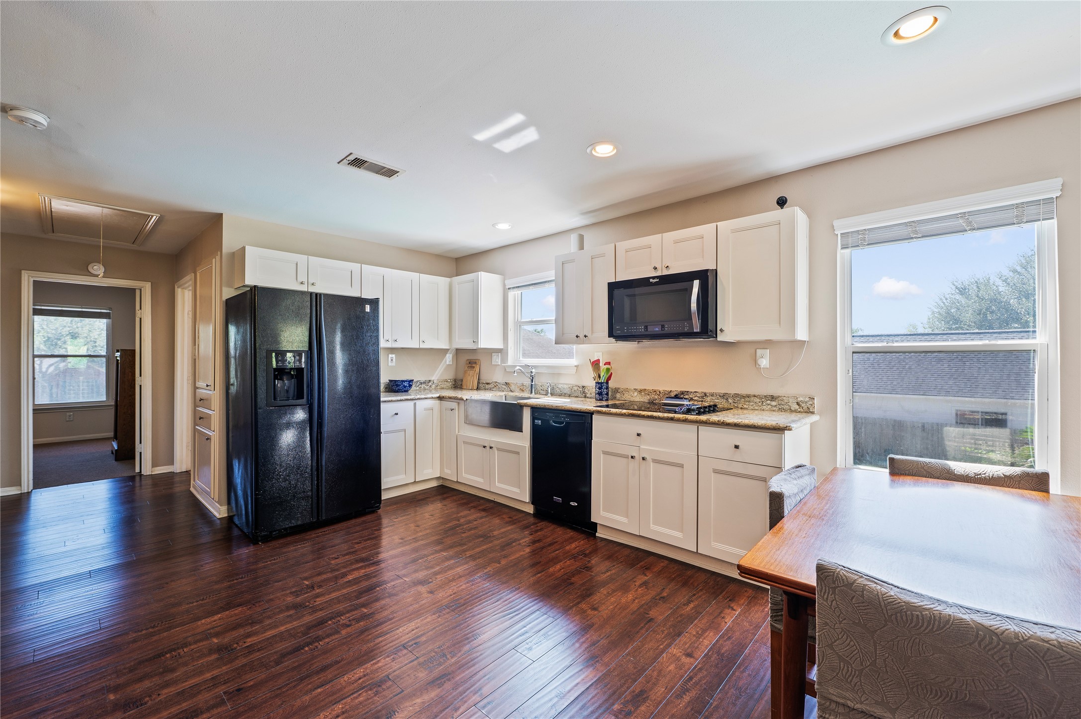 505 Twin Pines Drive, Friendswood, TX 77546