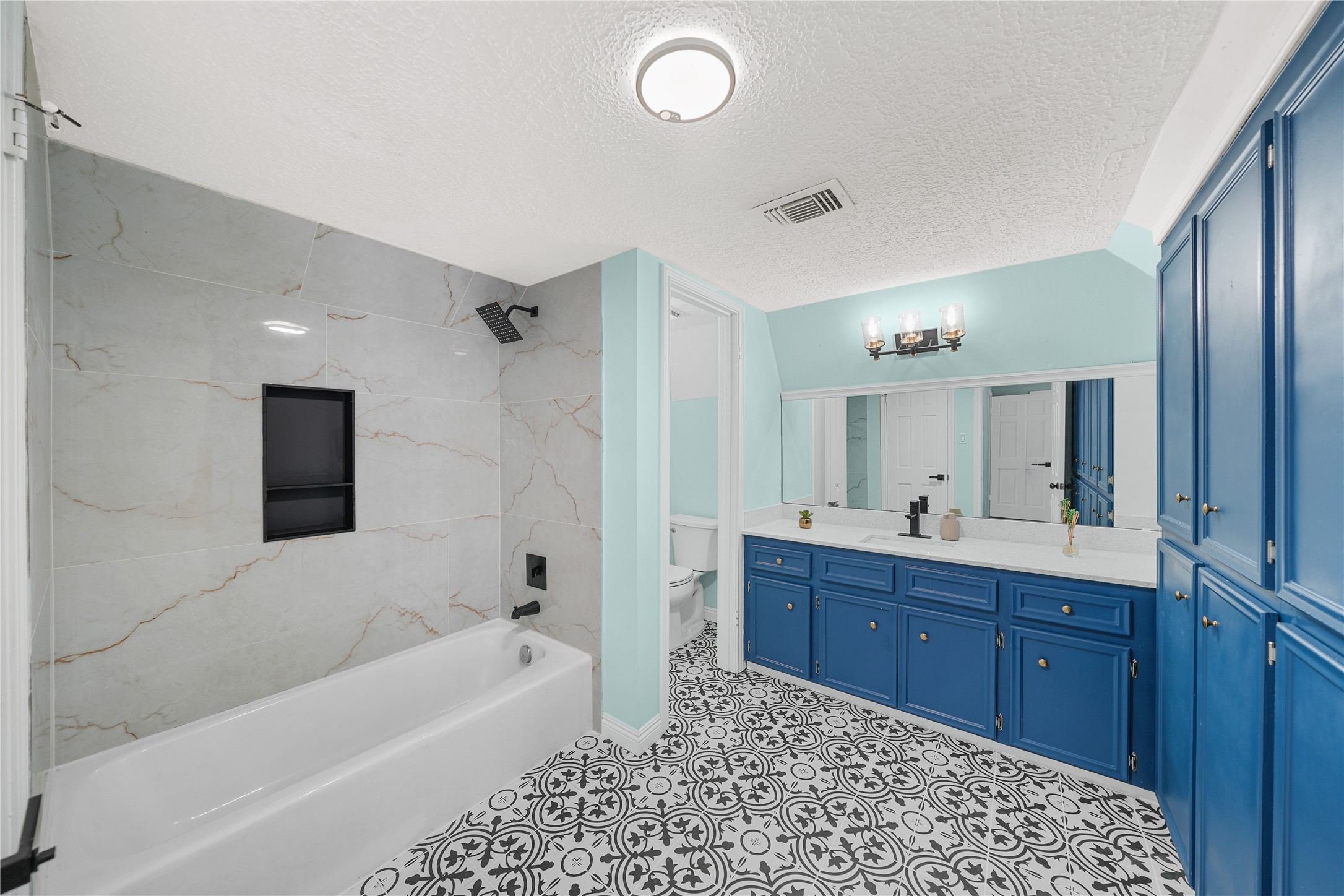 Secondary Bathroom