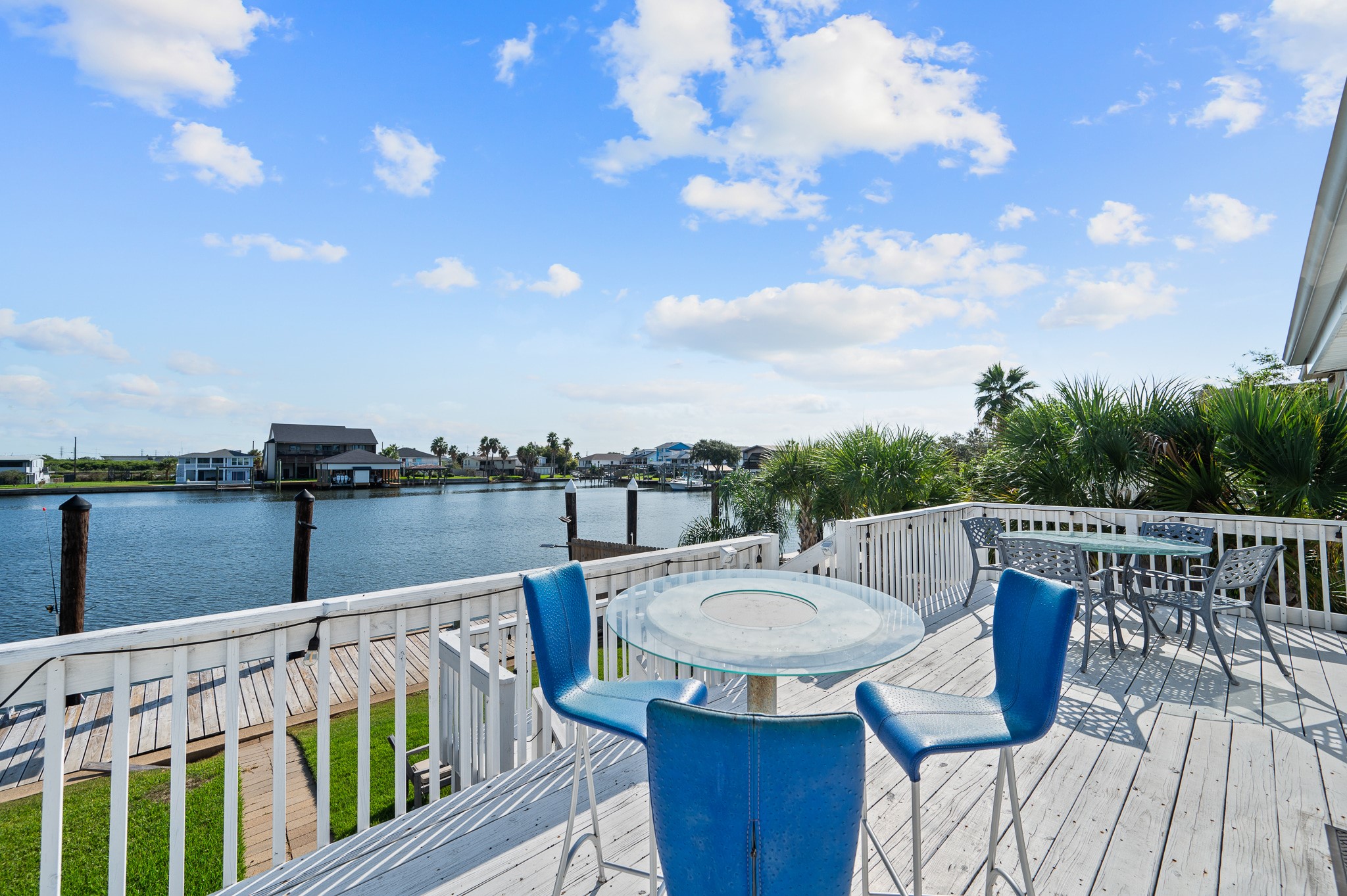 906 91st Street, Galveston, TX 77554