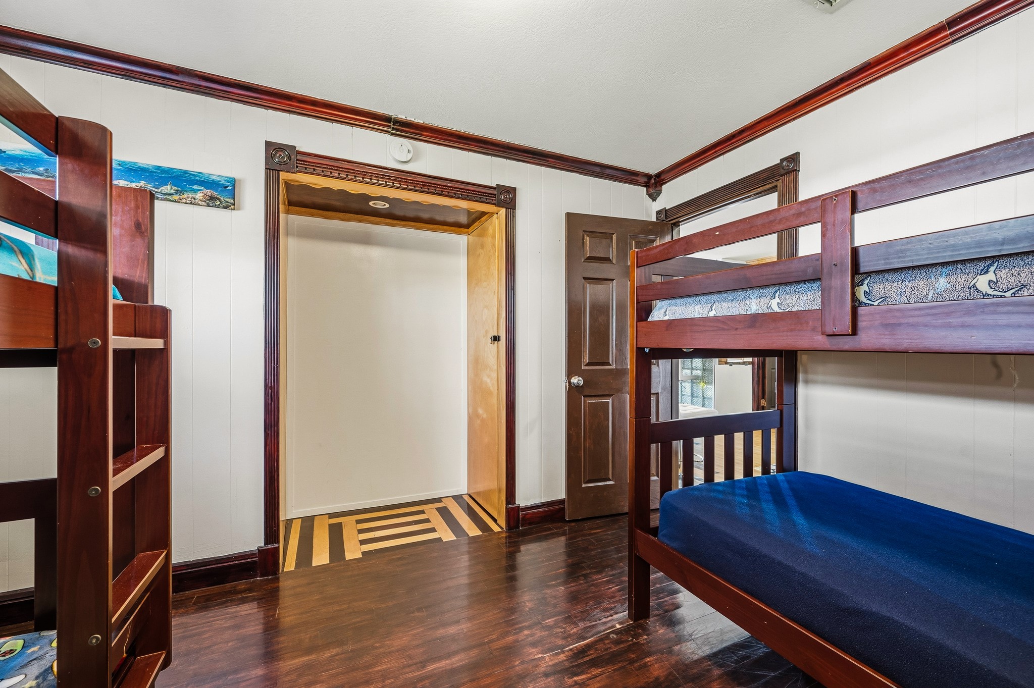 906 91st Street, Galveston, TX 77554