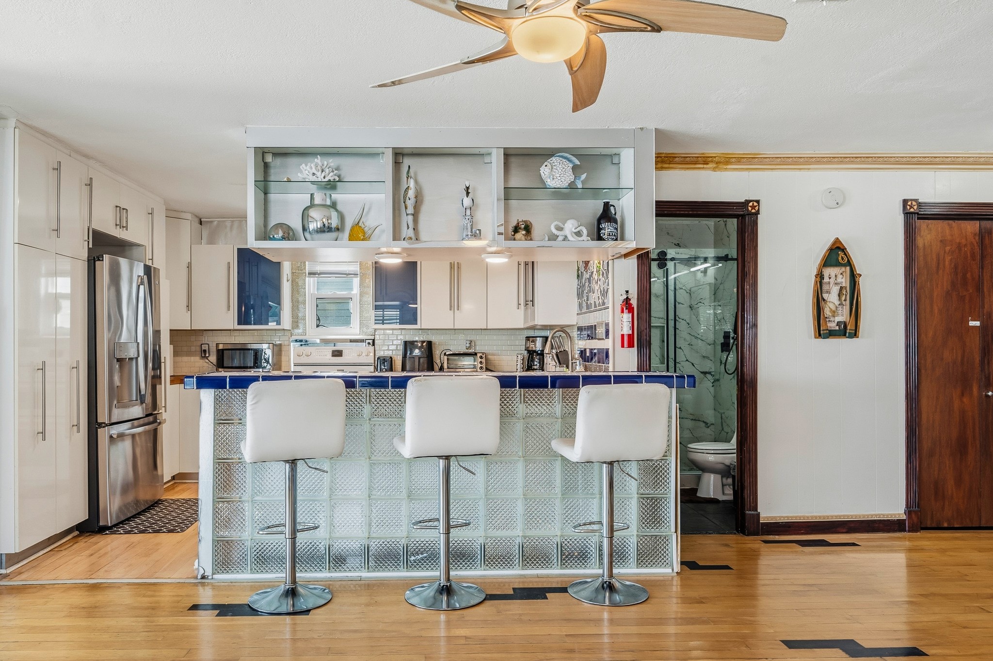 906 91st Street, Galveston, TX 77554