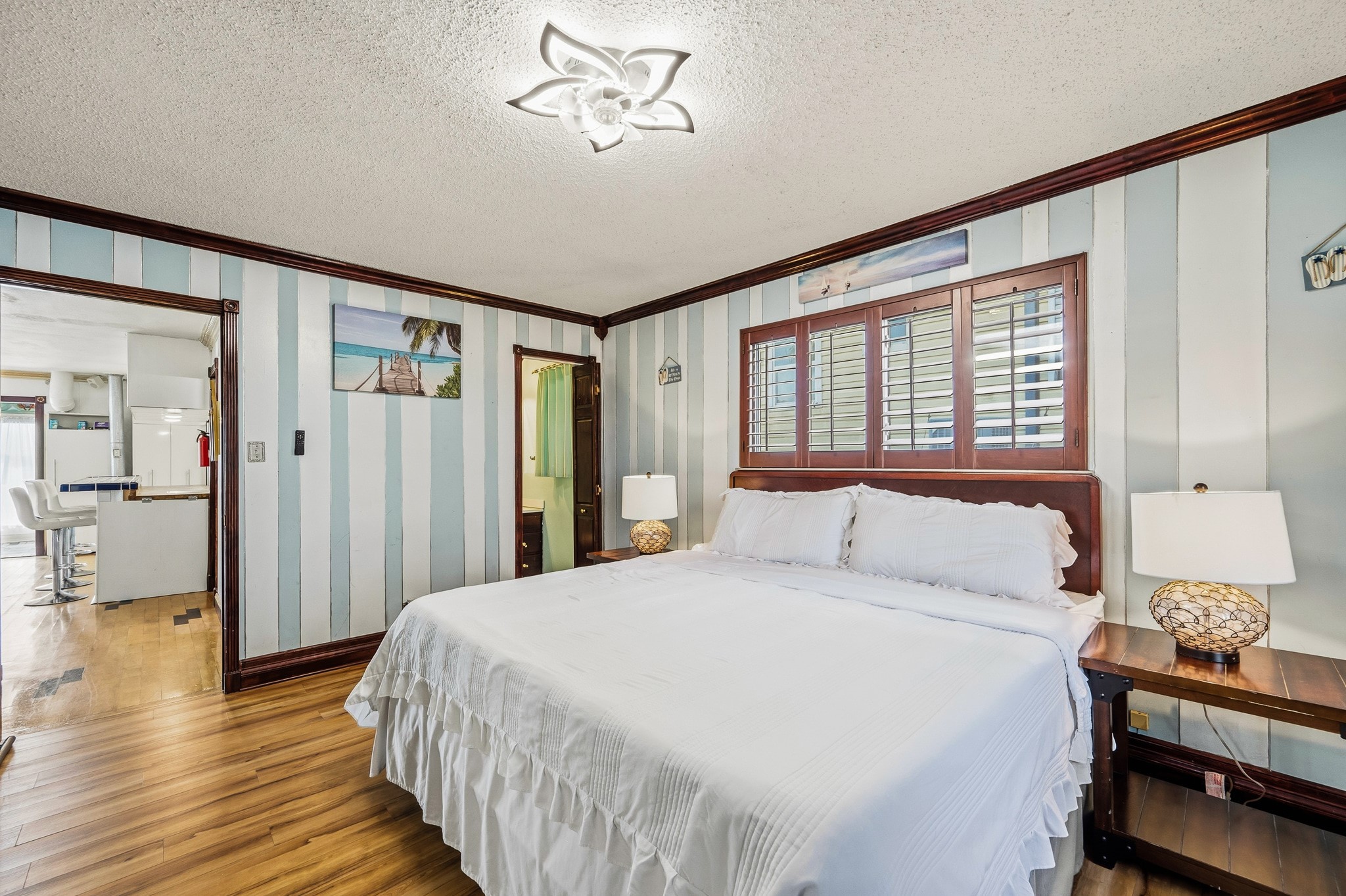 906 91st Street, Galveston, TX 77554