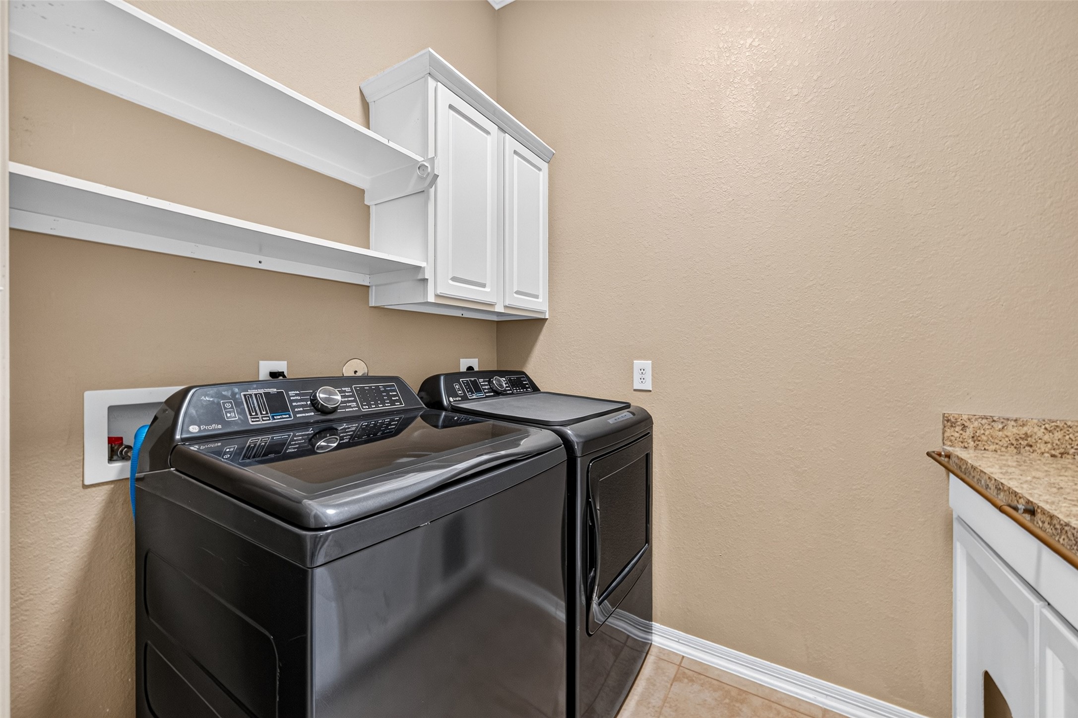 6118 Southwell Lane, League City, TX 77573