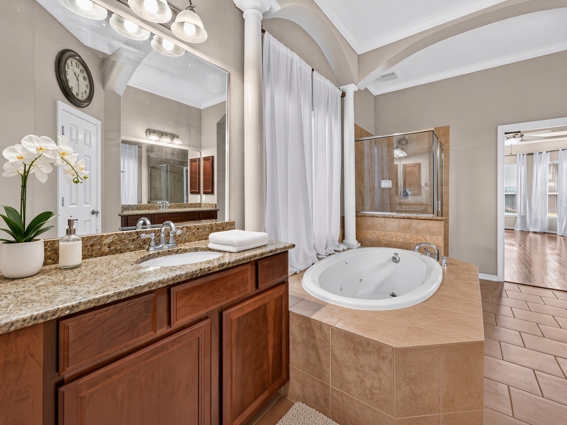 6118 Southwell Lane, League City, TX 77573