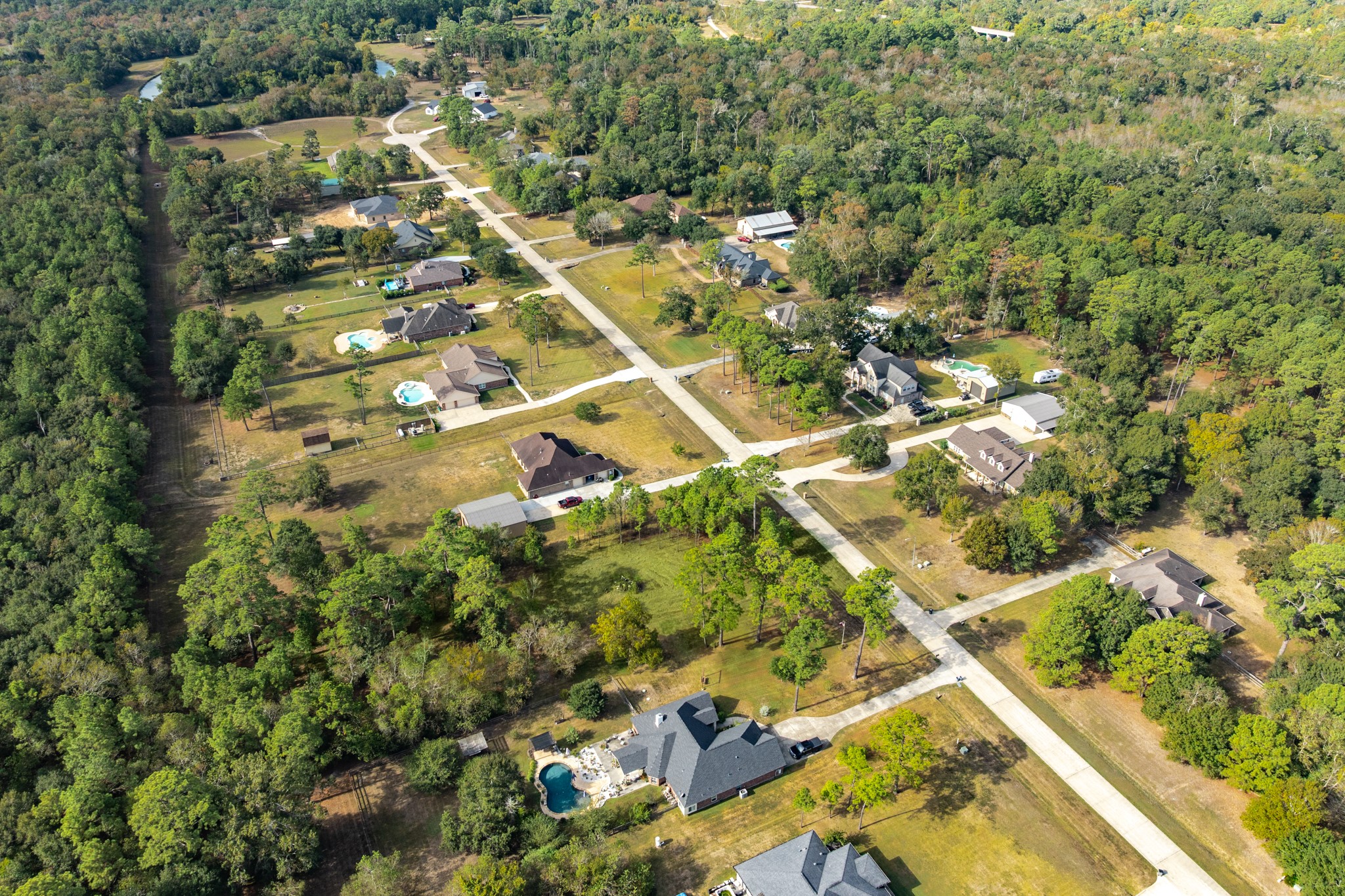 7203 Bayou Timbers Drive, Alvin, TX 77511