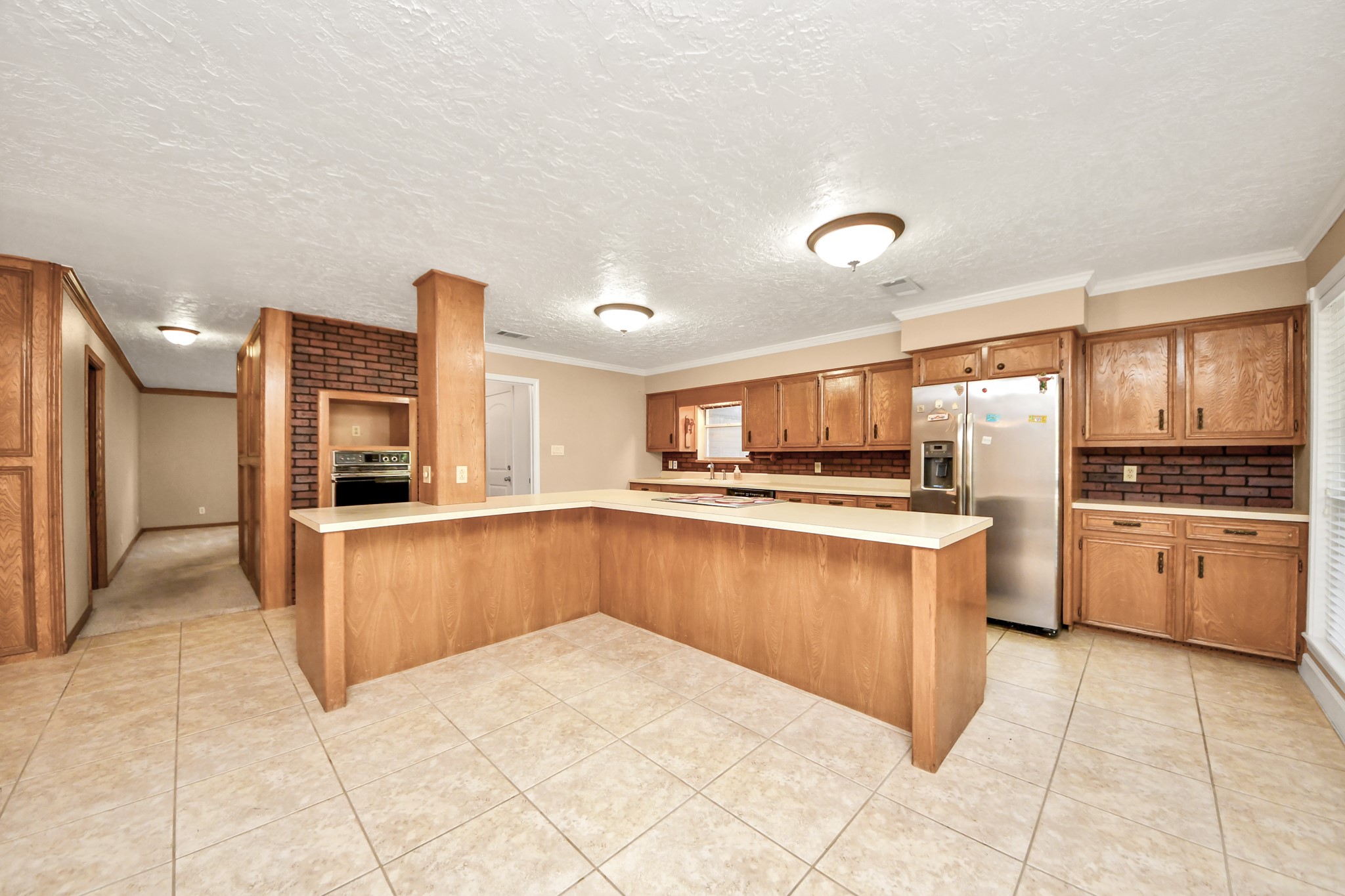 215 Hardy Street, Bacliff, TX 77518