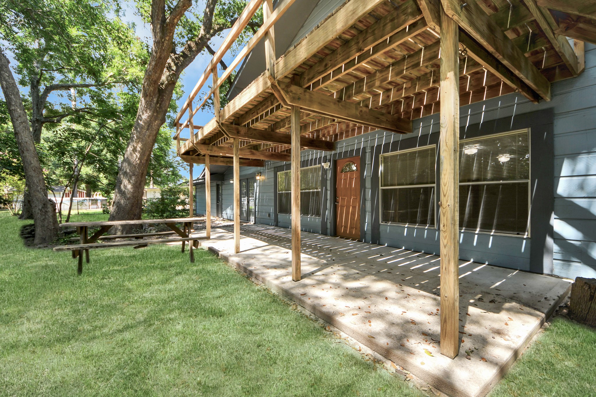 215 Hardy Street, Bacliff, TX 77518 215 Hardy Street, Bacliff, TX 77518