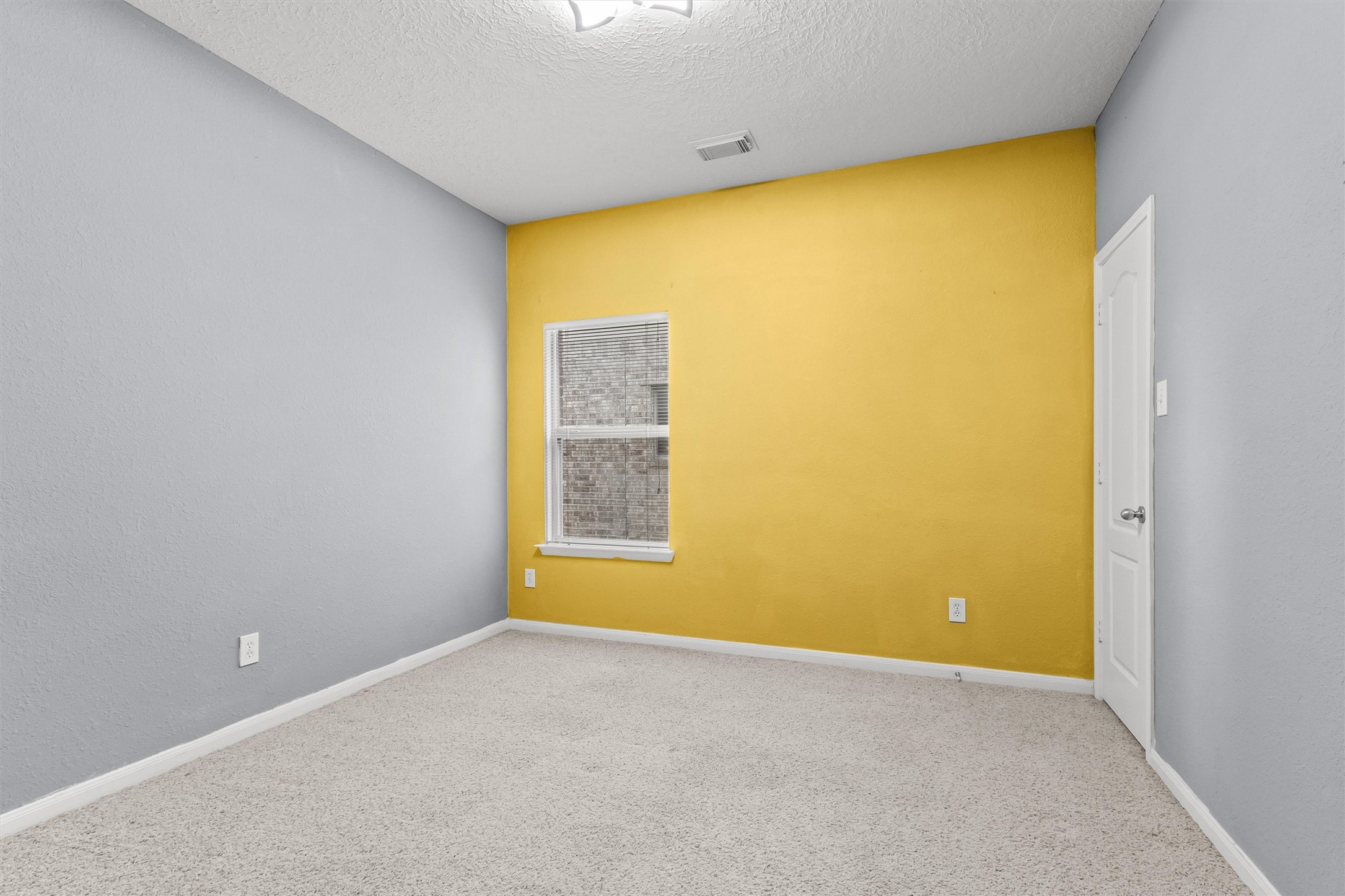 3402 Legends Creek Drive, Spring, TX 77386