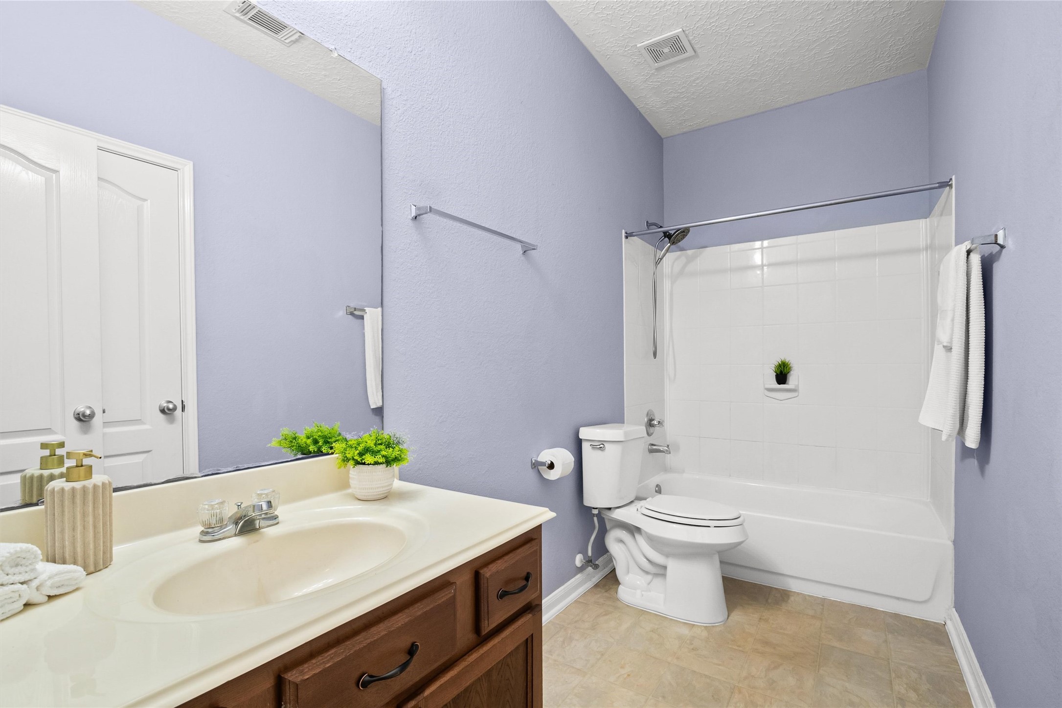 3402 Legends Creek Drive, Spring, TX 77386