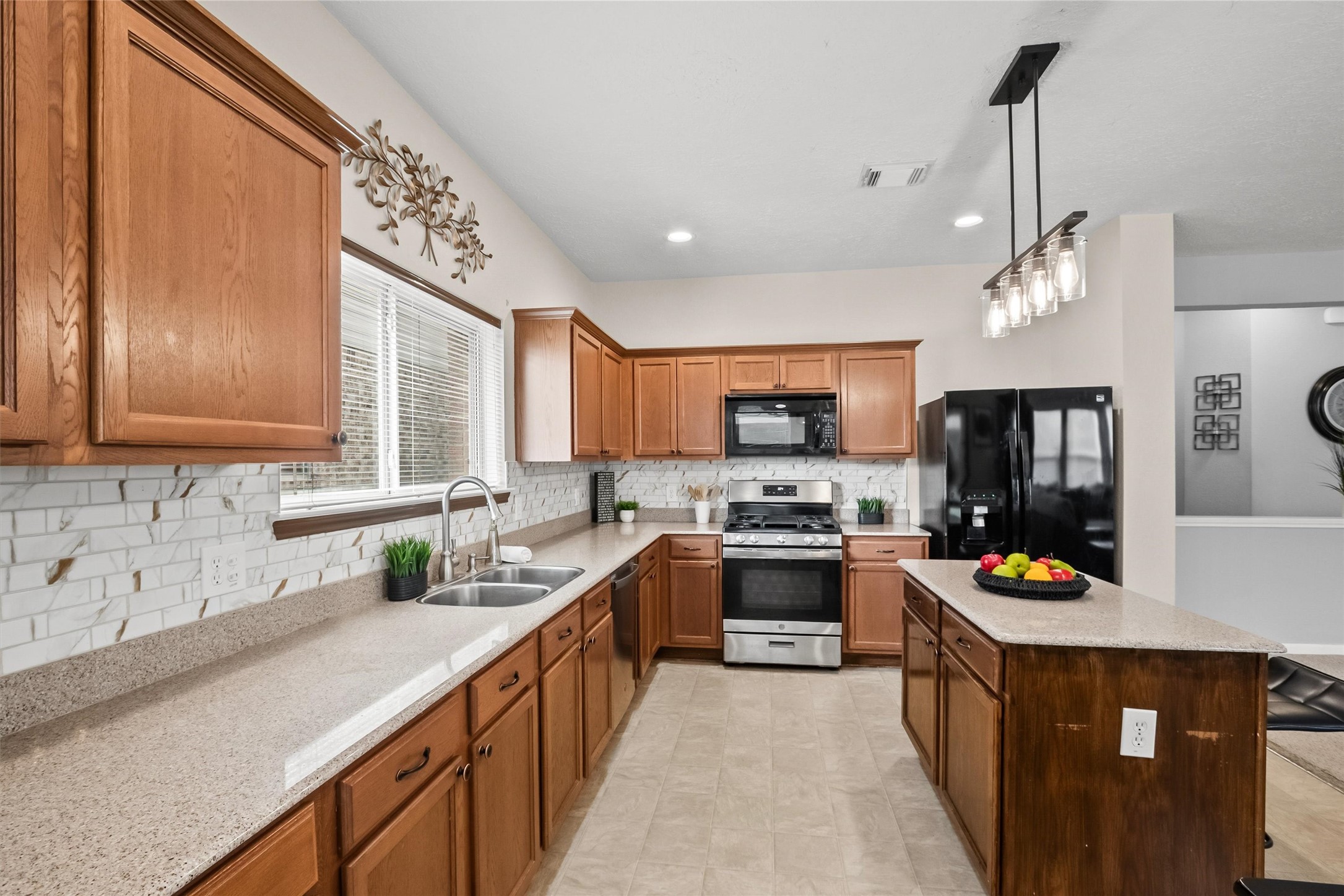 3402 Legends Creek Drive, Spring, TX 77386