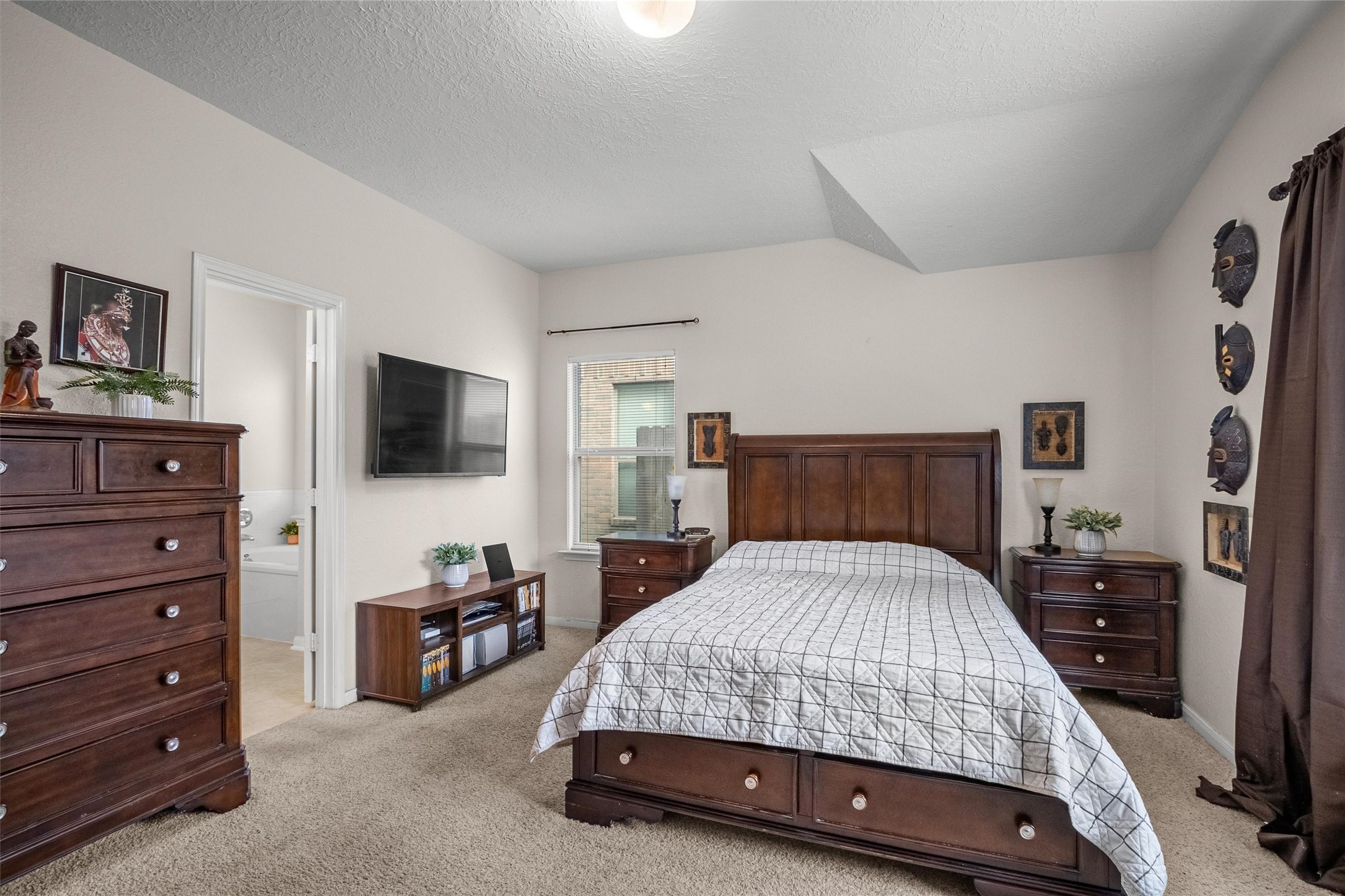 3402 Legends Creek Drive, Spring, TX 77386