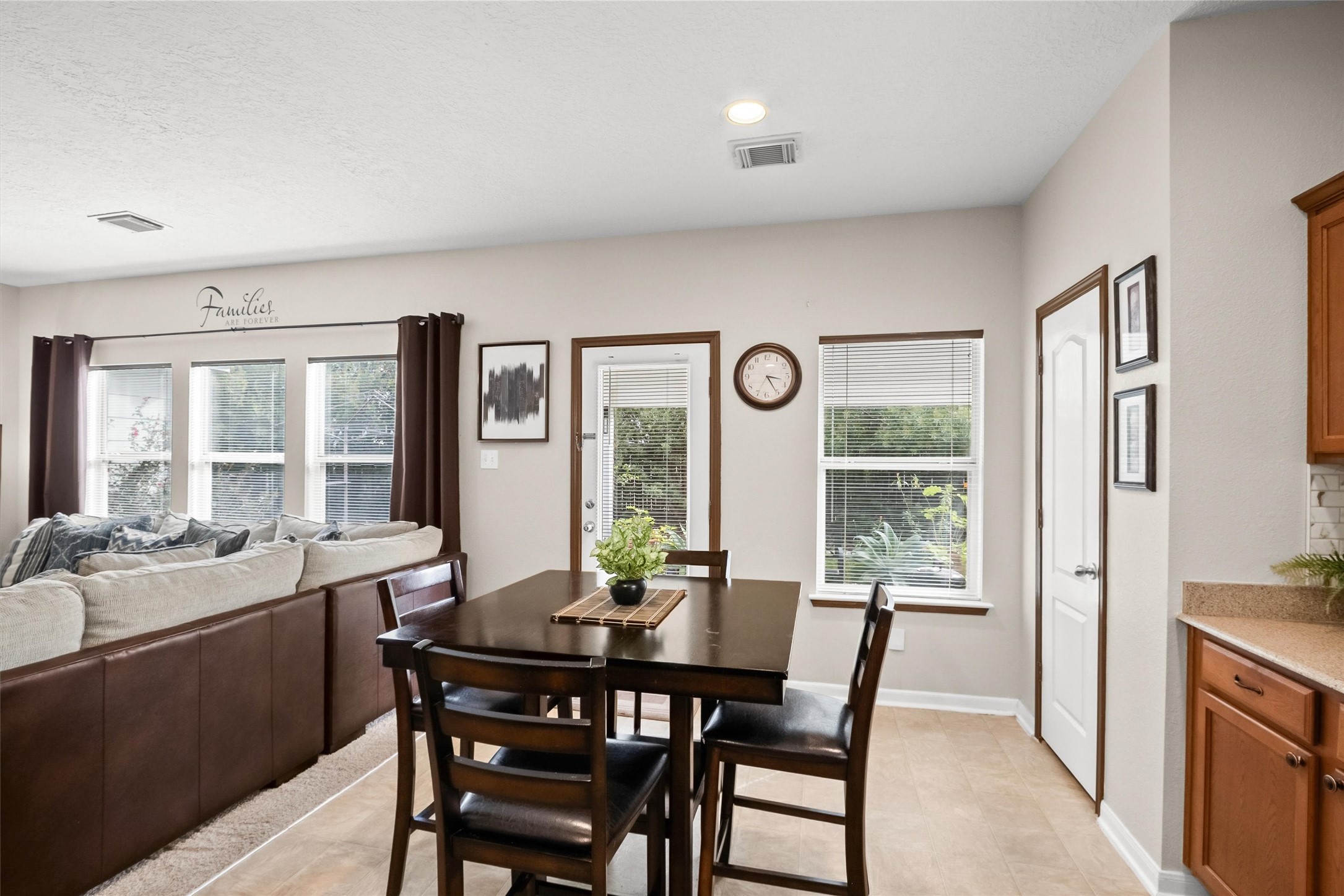 3402 Legends Creek Drive, Spring, TX 77386