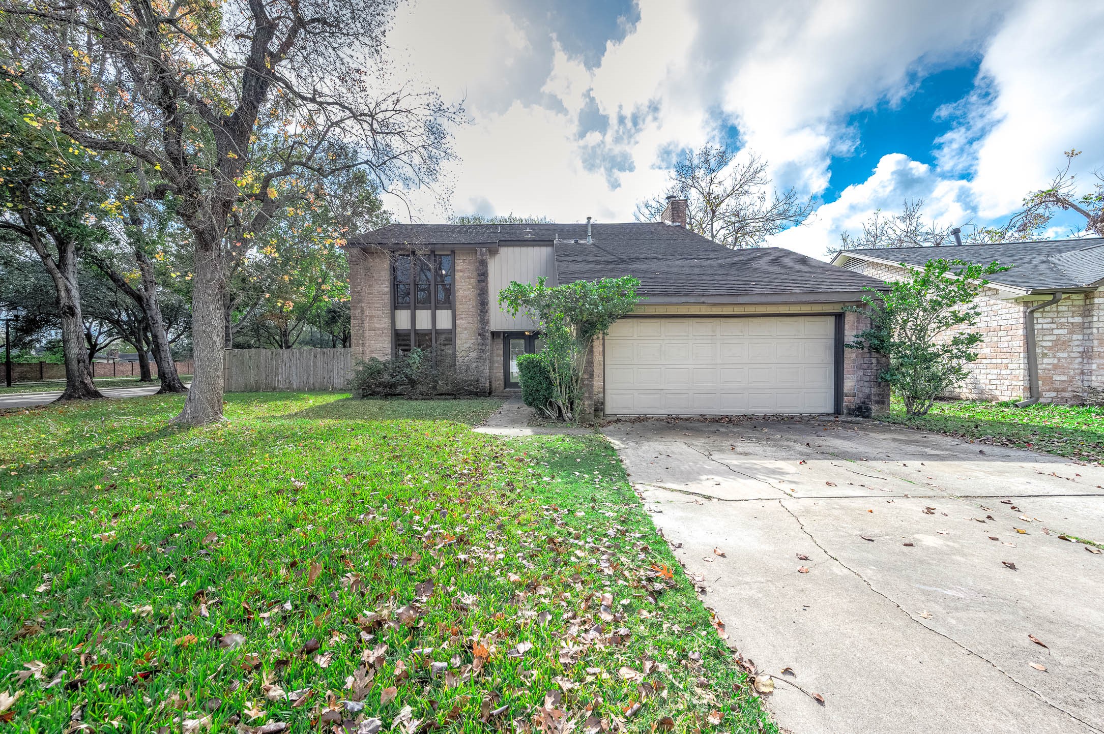 3142 Frontier Drive, Sugar Land, TX 77479 3142 Frontier Drive, Sugar Land, TX 77479