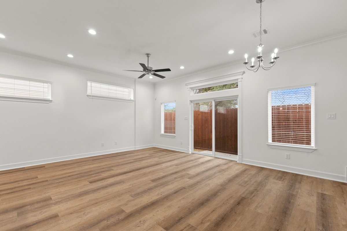 5004 Yesenia Palm Street, Houston, TX 77021