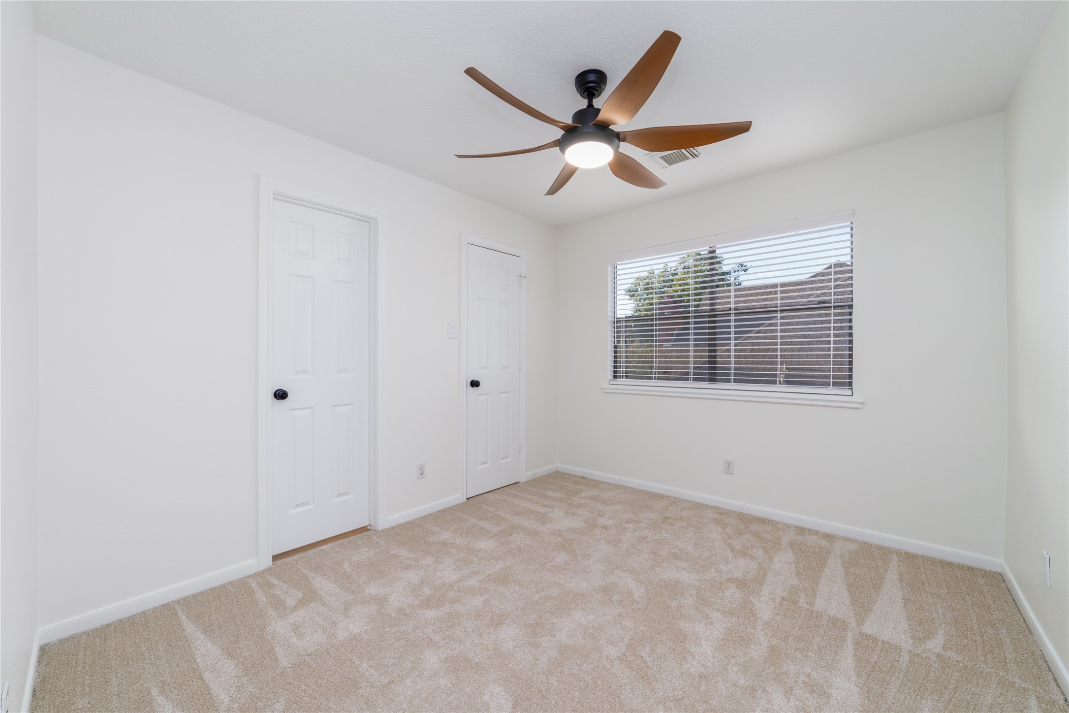 2006 Woodland Drive, Richmond, TX 77406